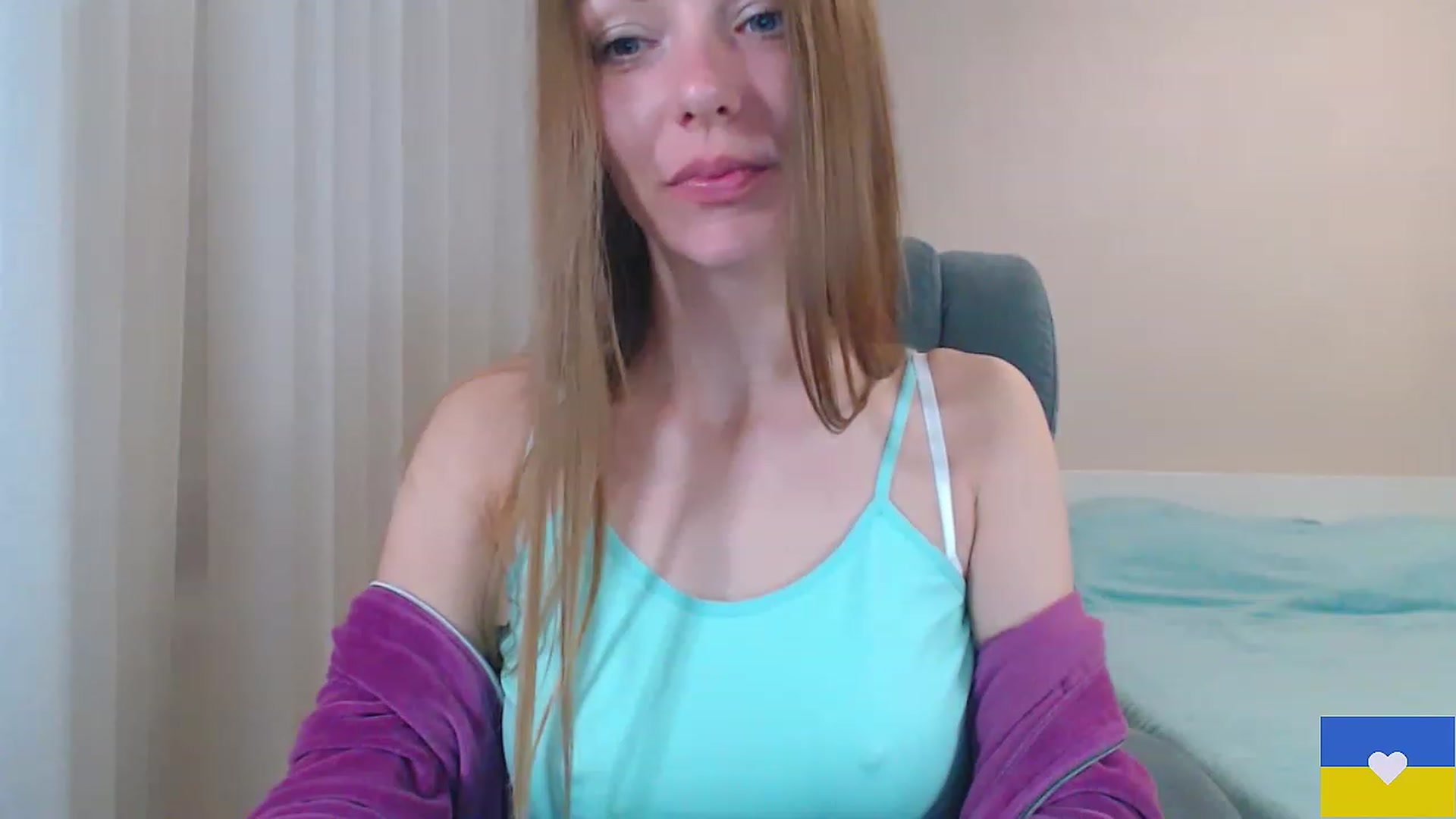 Gallery image thumbnail from Divine_Phenix's myfreecams stream on, 04/28/2023, 20:10 image 9 of 20