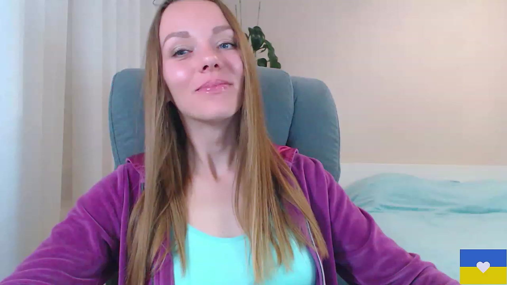 Gallery image thumbnail from Divine_Phenix's myfreecams stream on, 04/28/2023, 20:10 image 20 of 20