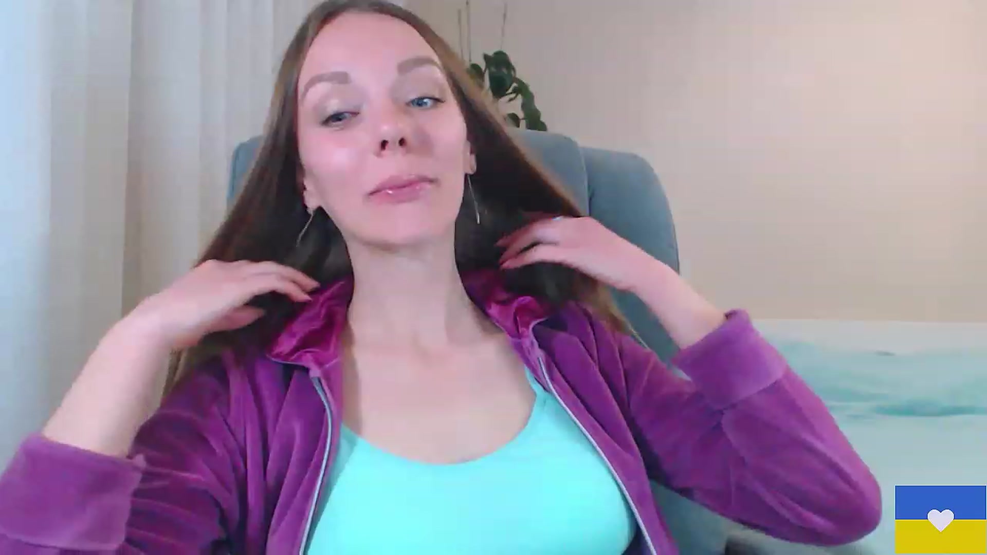 Gallery image thumbnail from Divine_Phenix's myfreecams stream on, 04/28/2023, 20:10 image 2 of 20
