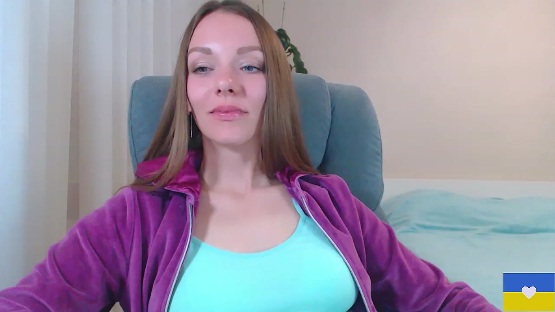 Gallery image thumbnail from Divine_Phenix's myfreecams stream on, 04/28/2023, 20:10 image 4 of 20