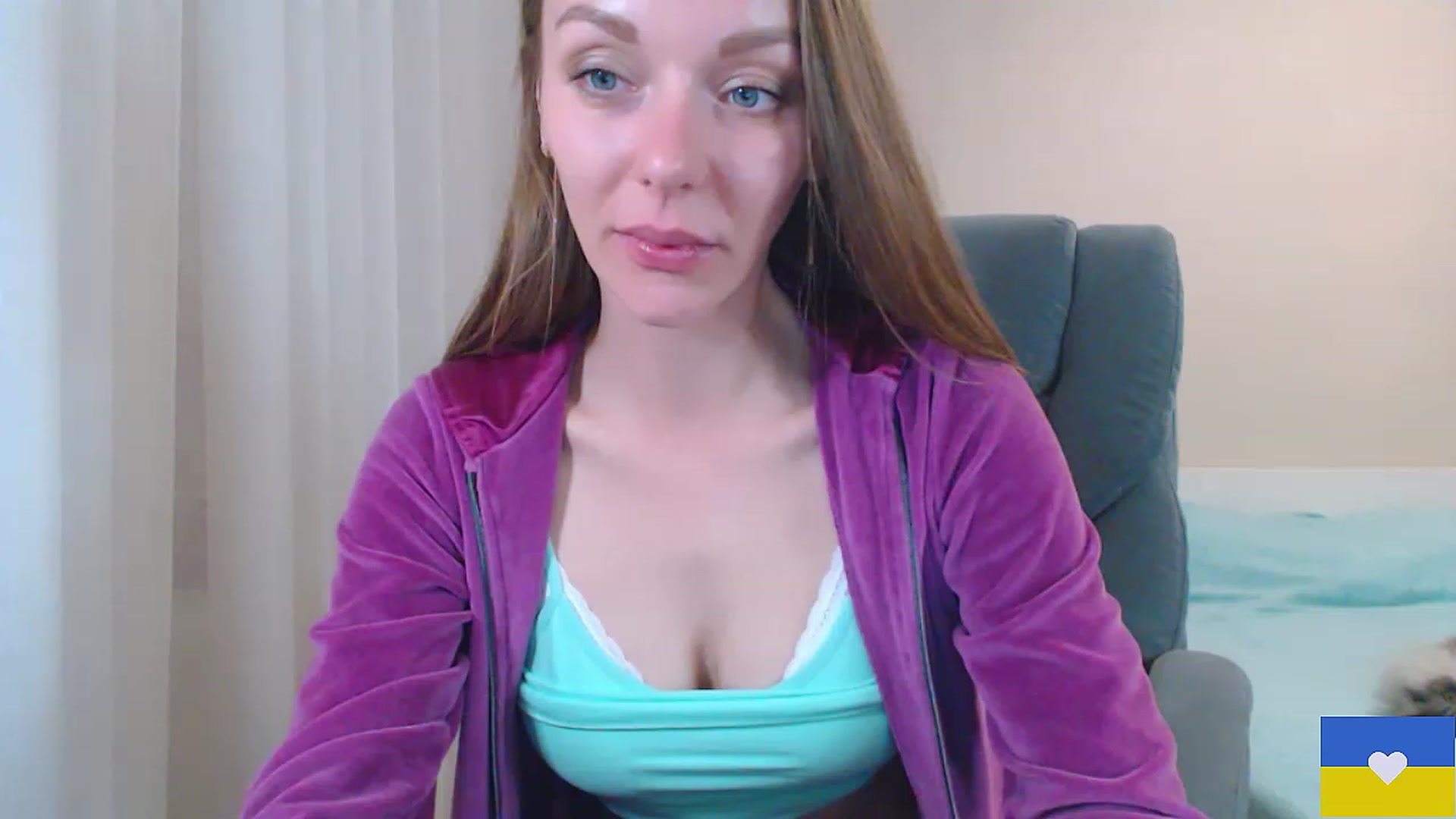 Gallery image thumbnail from Divine_Phenix's myfreecams stream on, 04/28/2023, 21:24 image 5 of 20
