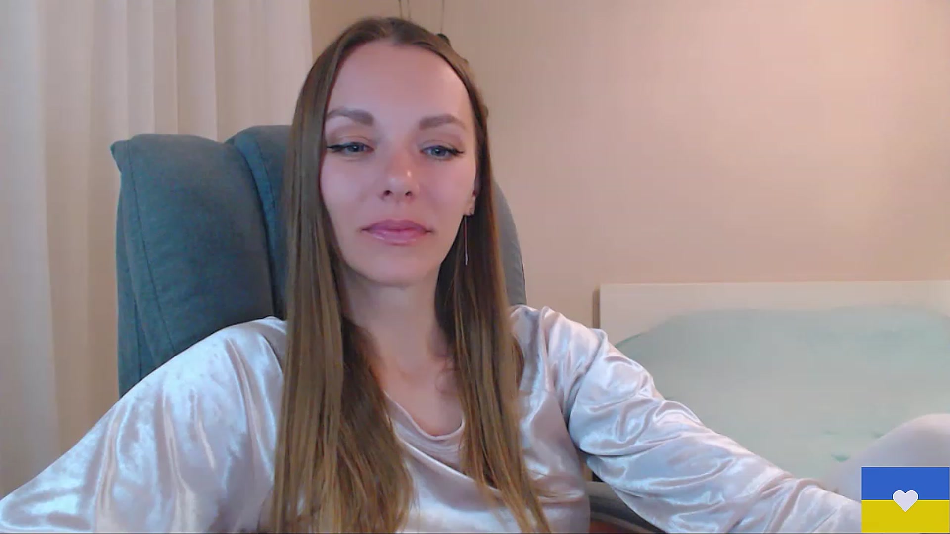 Gallery image thumbnail from Divine_Phenix's myfreecams stream on, 05/09/2023, 20:36 image 17 of 20