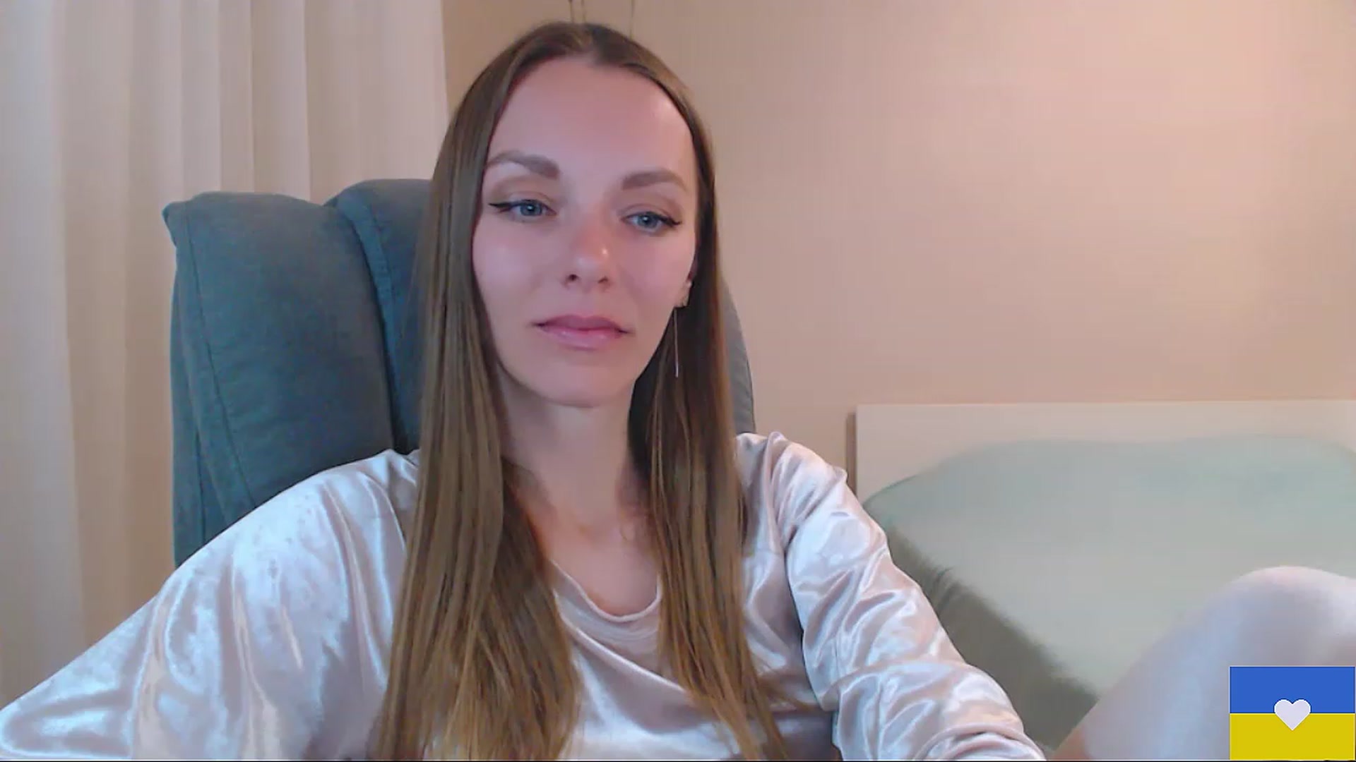 Gallery image thumbnail from Divine_Phenix's myfreecams stream on, 05/09/2023, 20:36 image 13 of 20