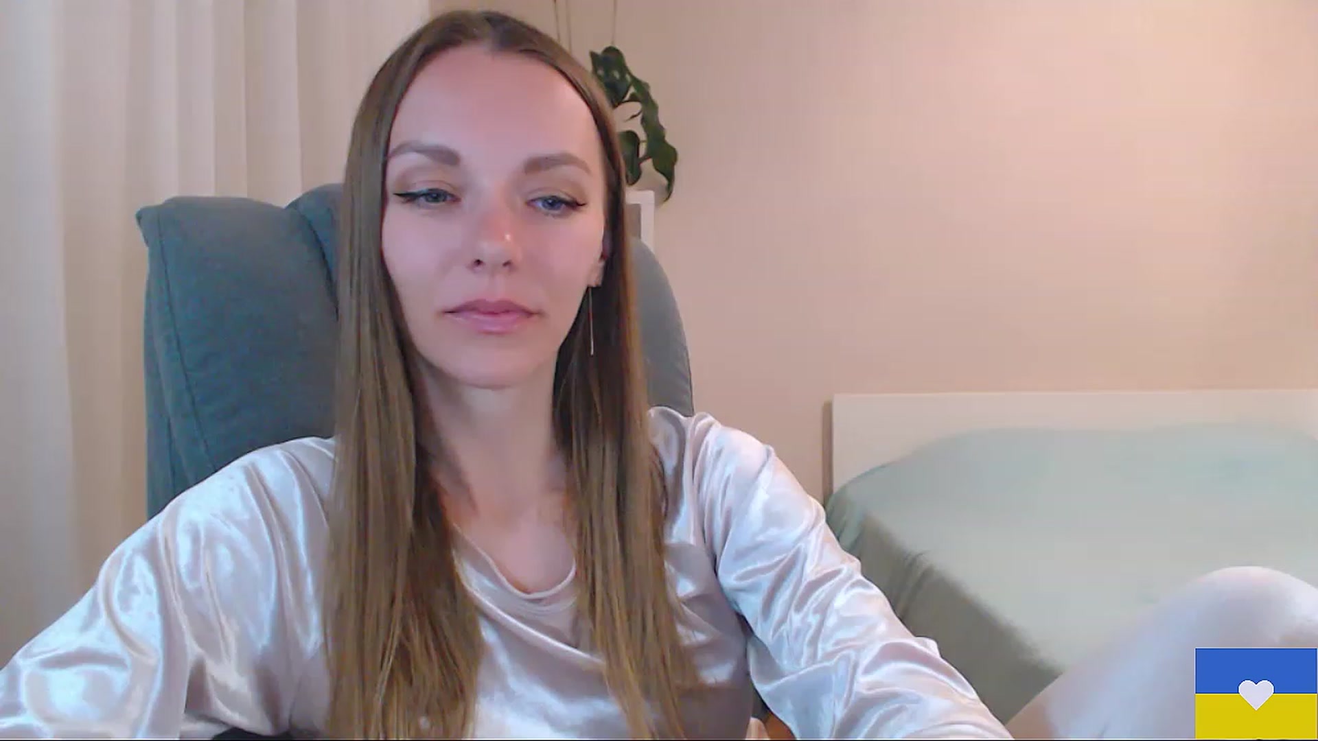 Gallery image thumbnail from Divine_Phenix's myfreecams stream on, 05/09/2023, 20:36 image 11 of 20