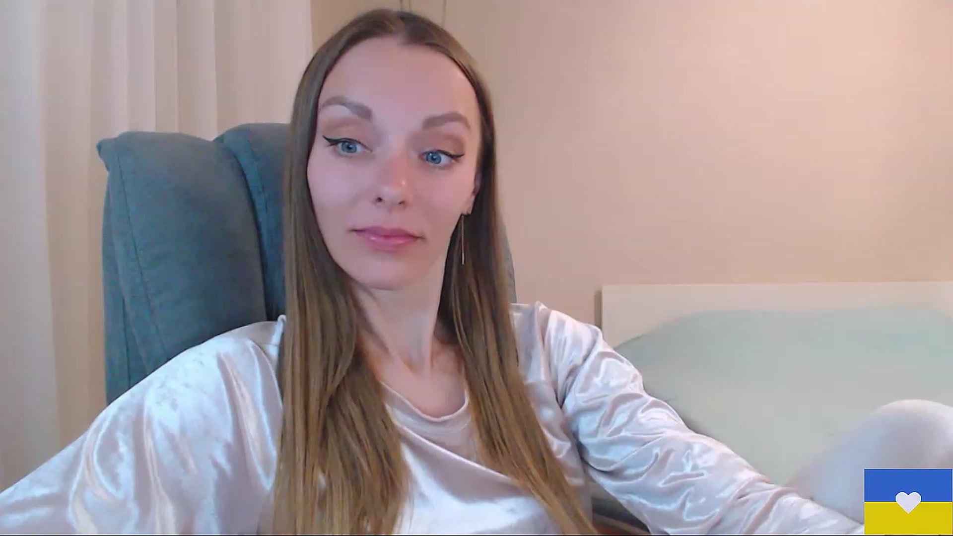 Gallery image thumbnail from Divine_Phenix's myfreecams stream on, 05/09/2023, 20:36 image 12 of 20