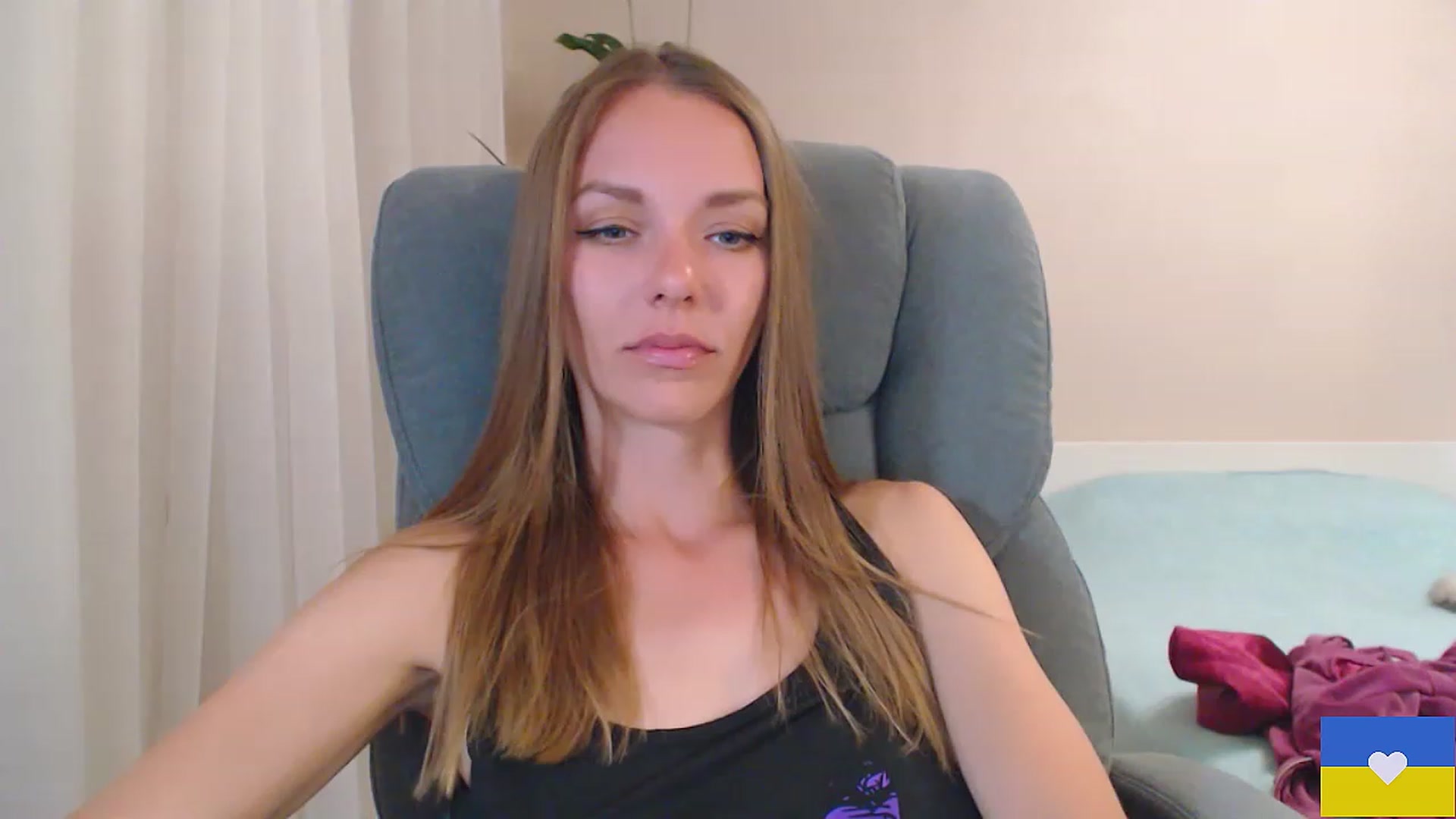 Gallery image thumbnail from Divine_Phenix's myfreecams stream on, 05/31/2023, 20:05 image 18 of 20