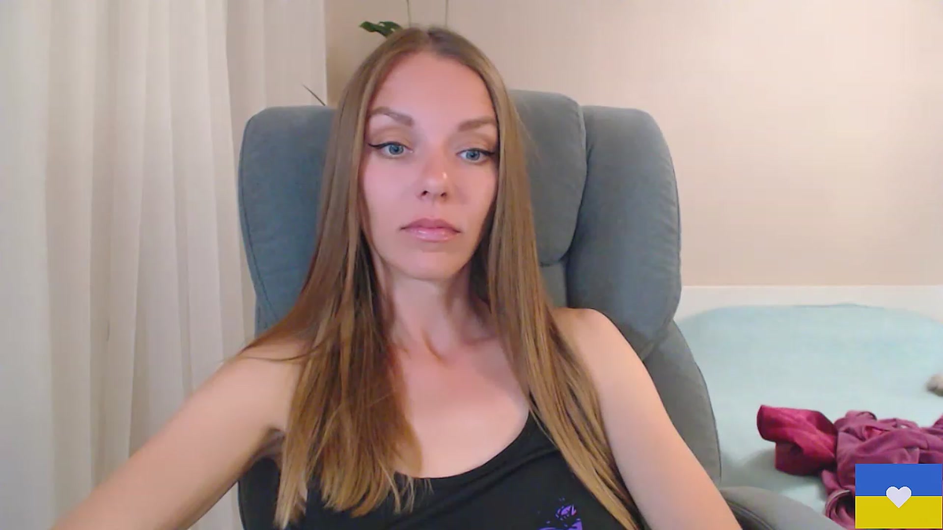 Gallery image thumbnail from Divine_Phenix's myfreecams stream on, 05/31/2023, 20:05 image 19 of 20