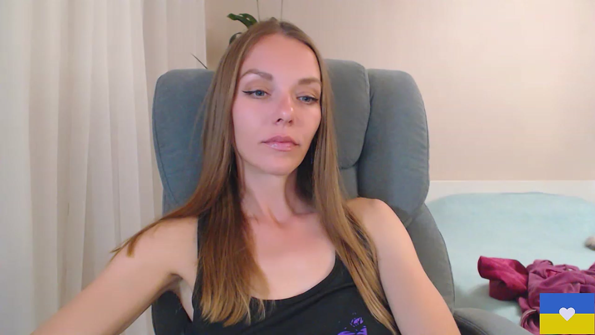 Gallery image thumbnail from Divine_Phenix's myfreecams stream on, 05/31/2023, 20:05 image 20 of 20