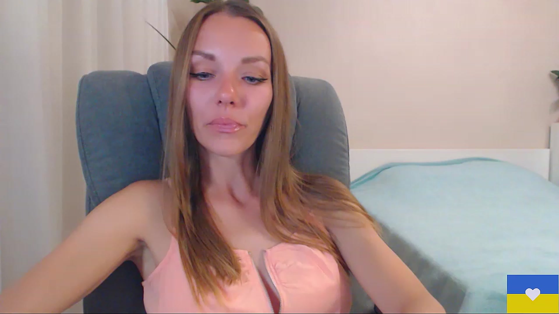 Gallery image thumbnail from Divine_Phenix's myfreecams stream on, 06/01/2023, 20:11 image 4 of 20