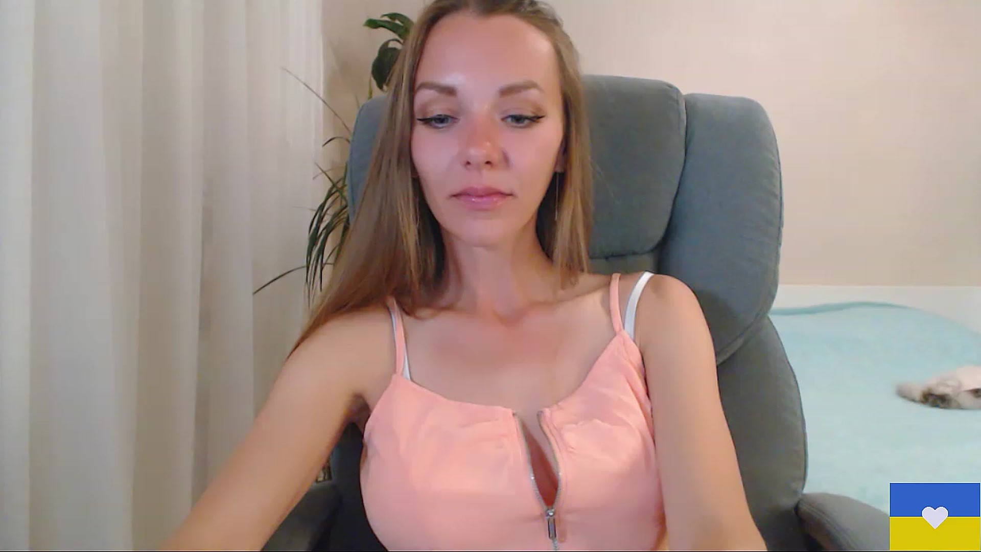 Gallery image thumbnail from Divine_Phenix's myfreecams stream on, 06/01/2023, 21:06 image 7 of 20