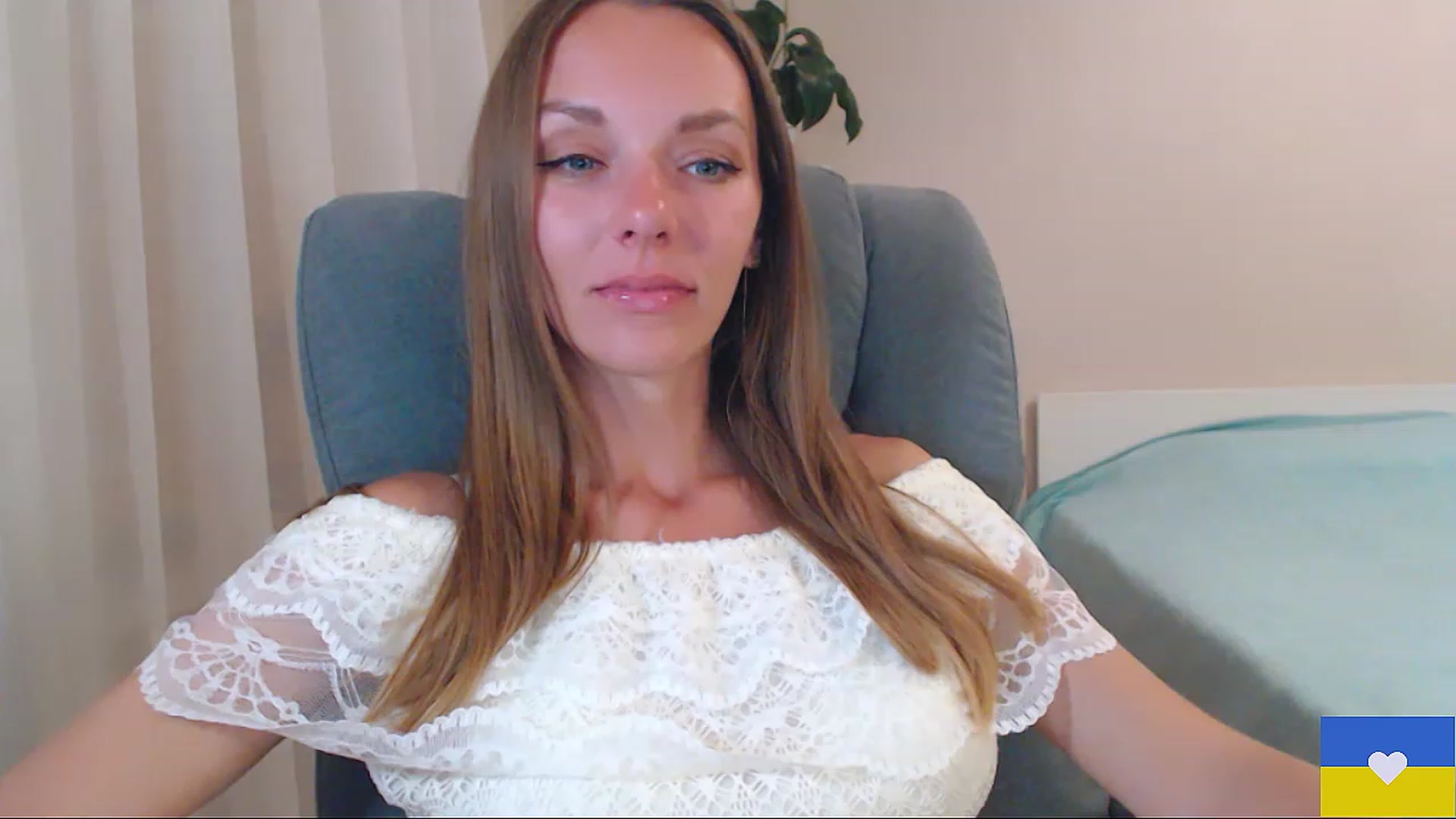 Gallery image thumbnail from Divine_Phenix's myfreecams stream on, 06/02/2023, 19:57 image 4 of 20