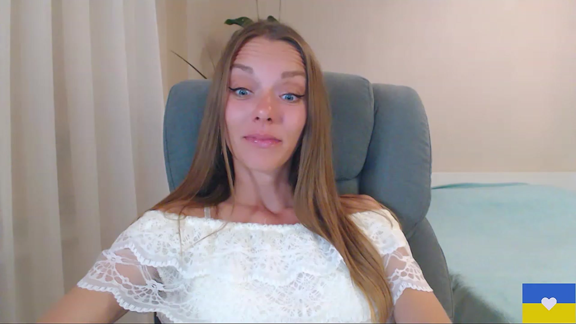 Gallery image thumbnail from Divine_Phenix's myfreecams stream on, 06/02/2023, 19:57 image 10 of 20