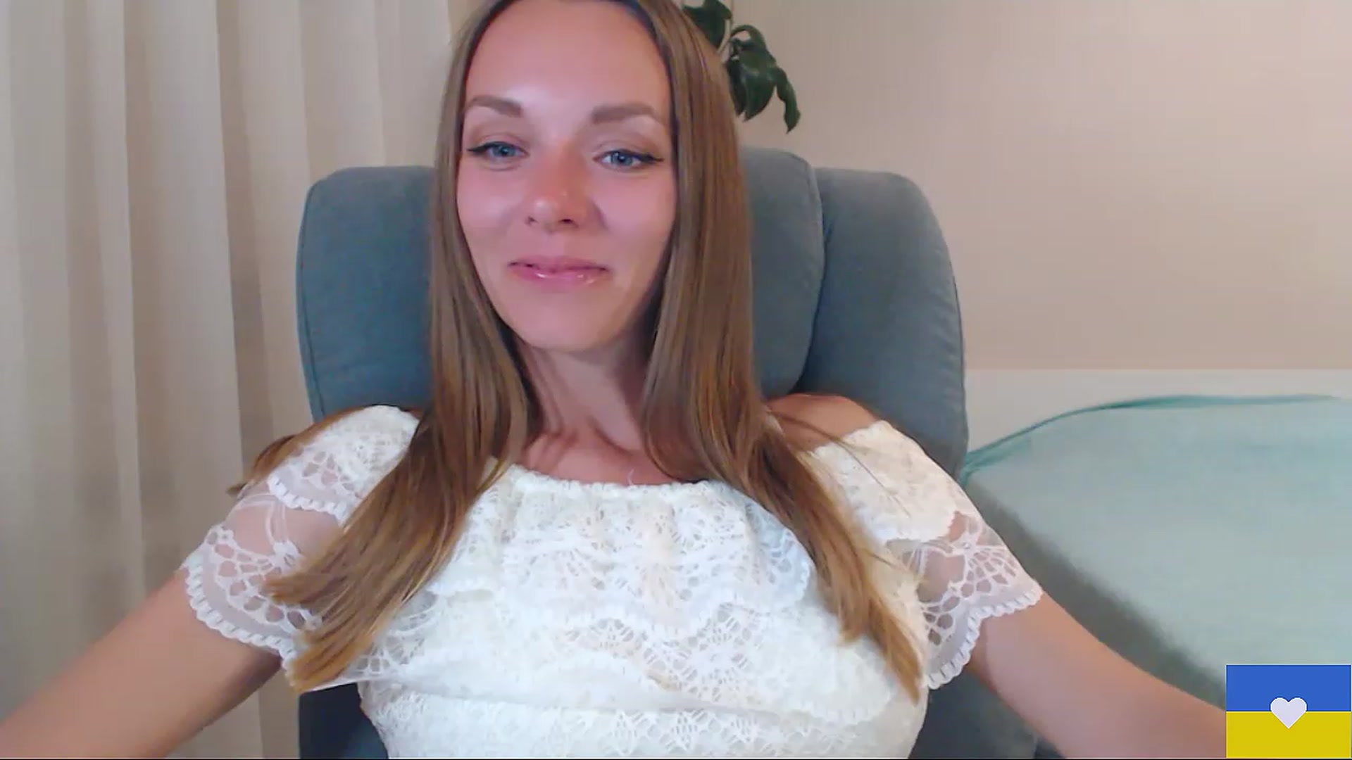 Gallery image thumbnail from Divine_Phenix's myfreecams stream on, 06/02/2023, 19:57 image 6 of 20