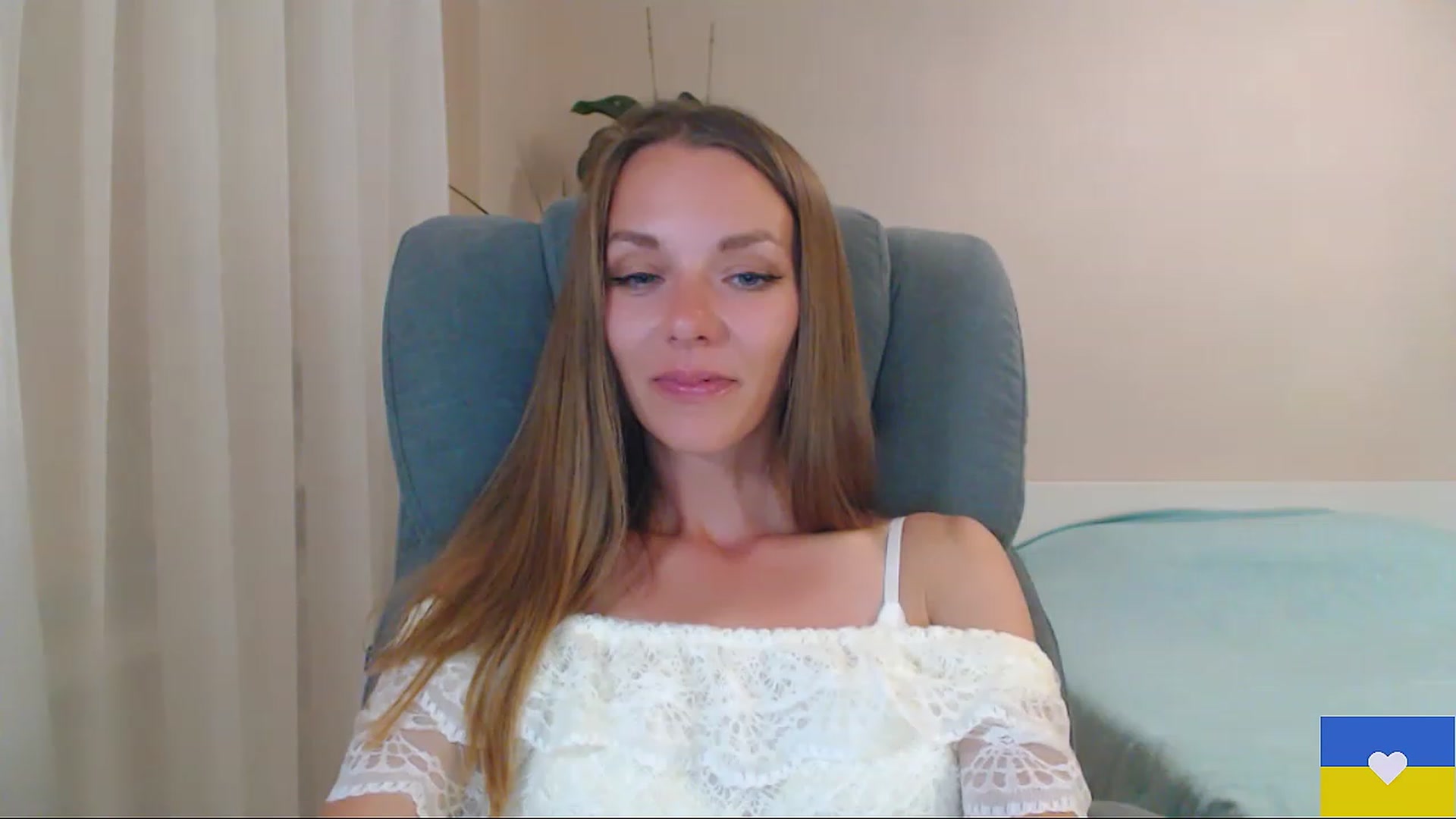 Gallery image thumbnail from Divine_Phenix's myfreecams stream on, 06/02/2023, 20:36 image 13 of 20