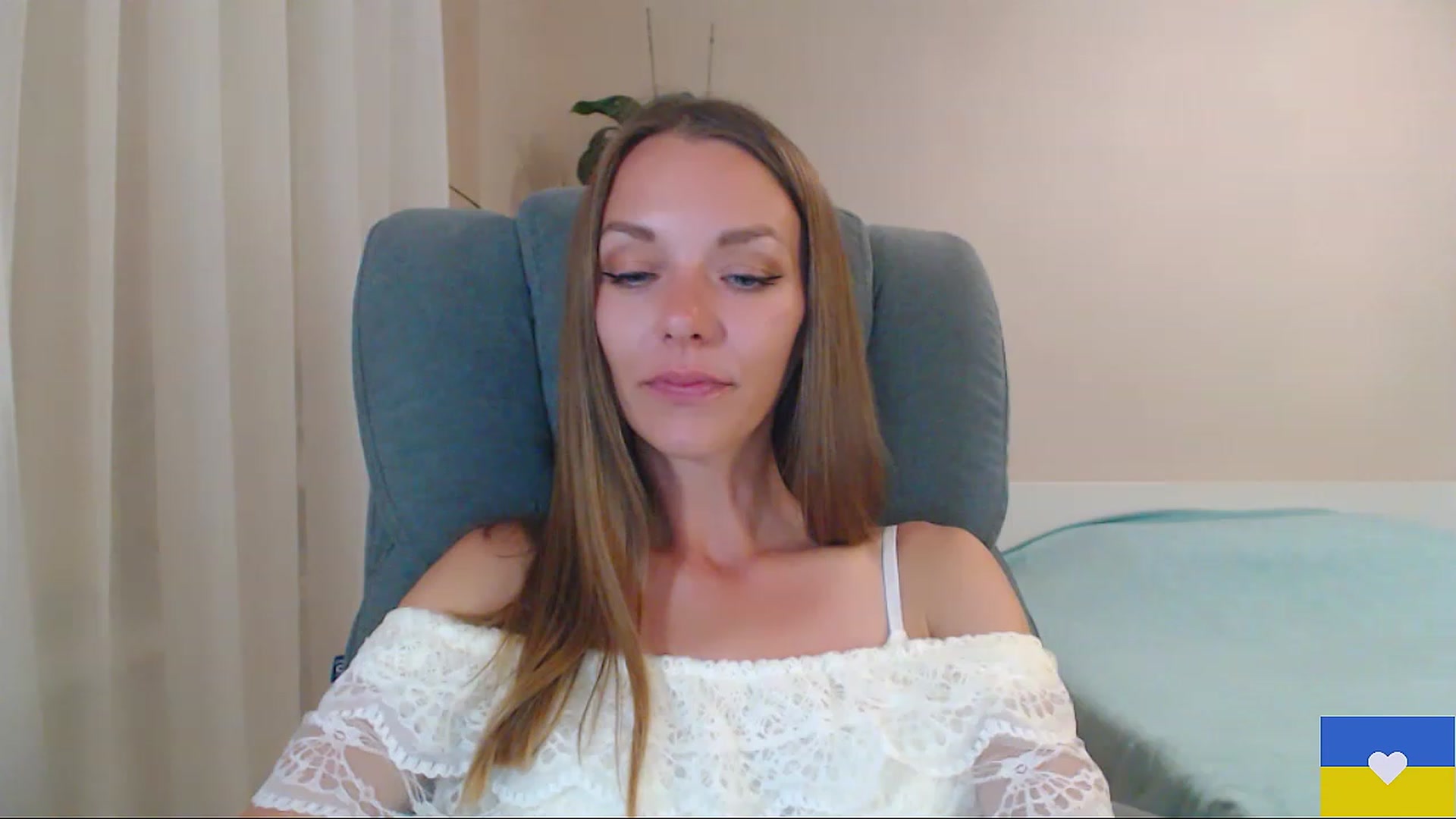 Gallery image thumbnail from Divine_Phenix's myfreecams stream on, 06/02/2023, 20:36 image 9 of 20