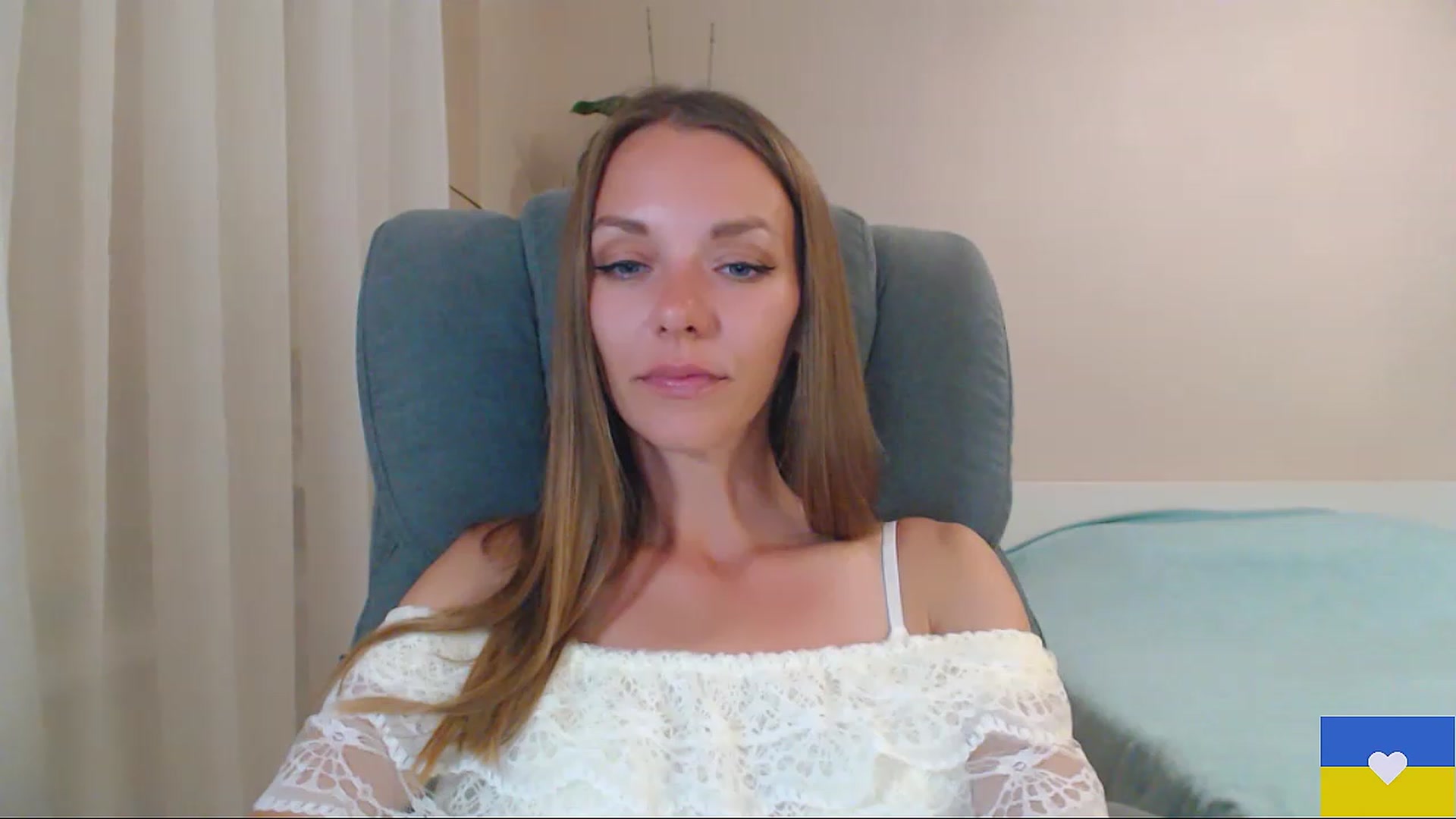 Gallery image thumbnail from Divine_Phenix's myfreecams stream on, 06/02/2023, 20:36 image 7 of 20