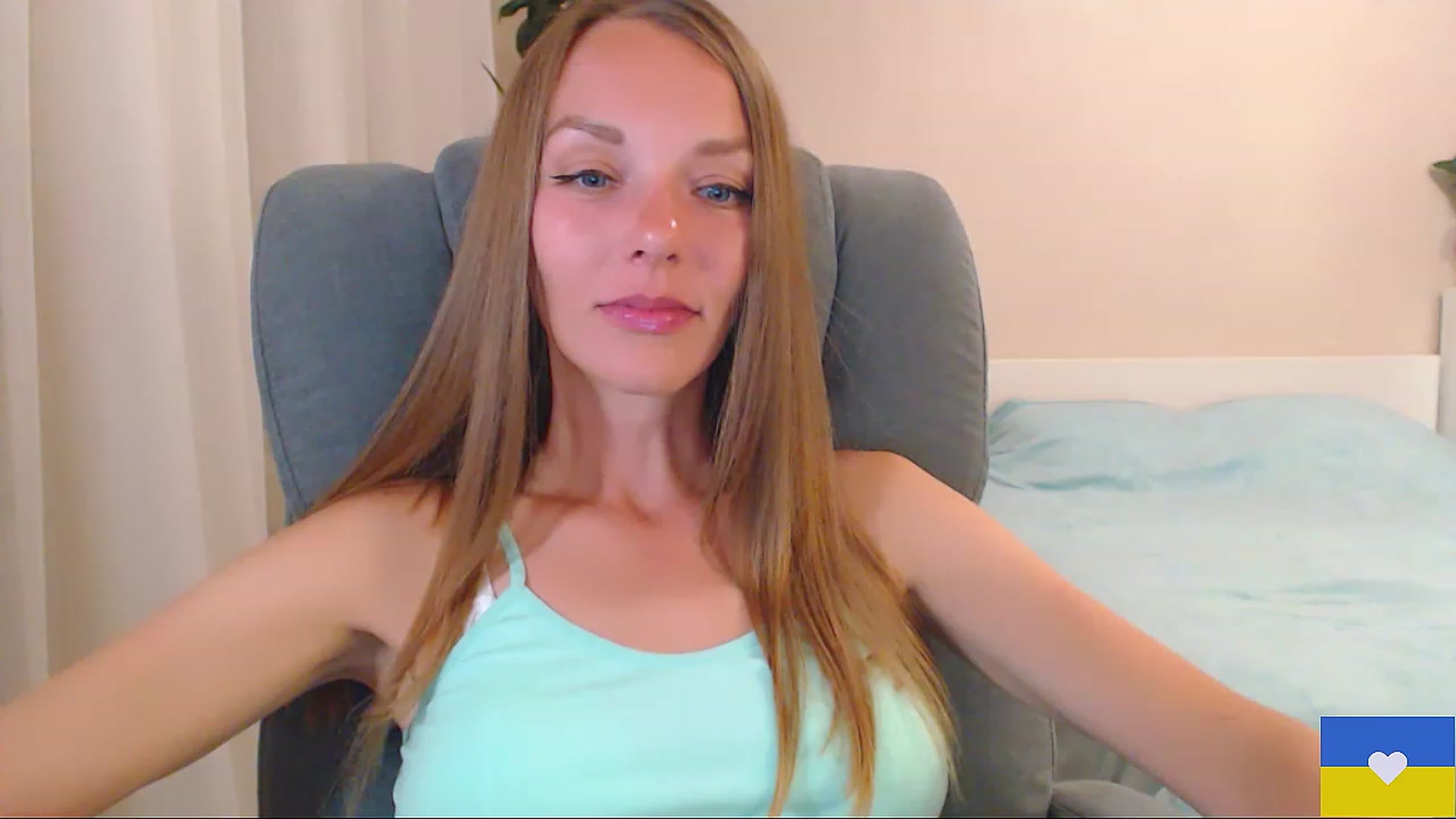 Gallery image thumbnail from Divine_Phenix's myfreecams stream on, 06/09/2023, 19:55 image 2 of 20