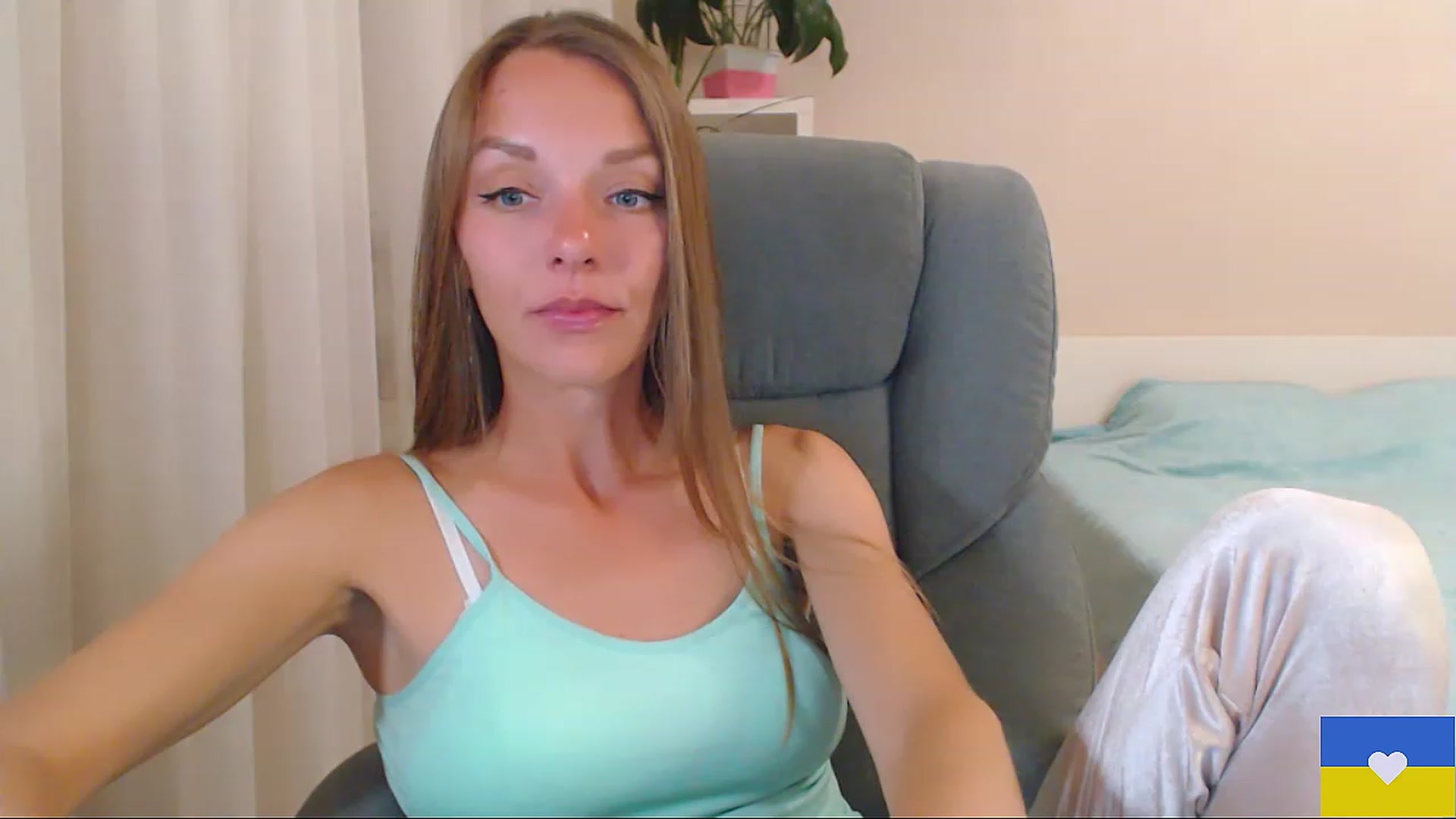Gallery image thumbnail from Divine_Phenix's myfreecams stream on, 06/09/2023, 21:05 image 20 of 20