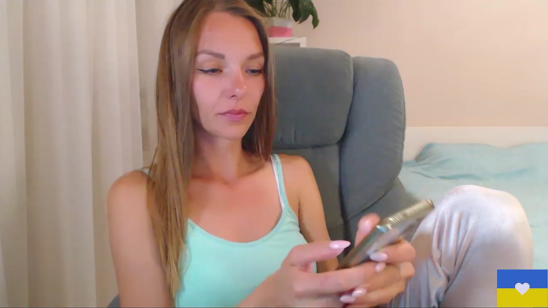 Gallery image thumbnail from Divine_Phenix's myfreecams stream on, 06/09/2023, 21:05 image 9 of 20