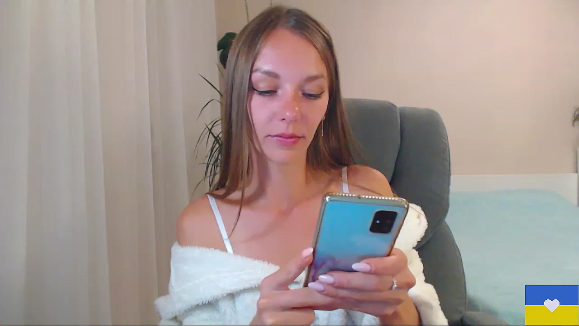 Gallery image thumbnail from Divine_Phenix's myfreecams stream on, 06/11/2023, 20:59 image 9 of 20