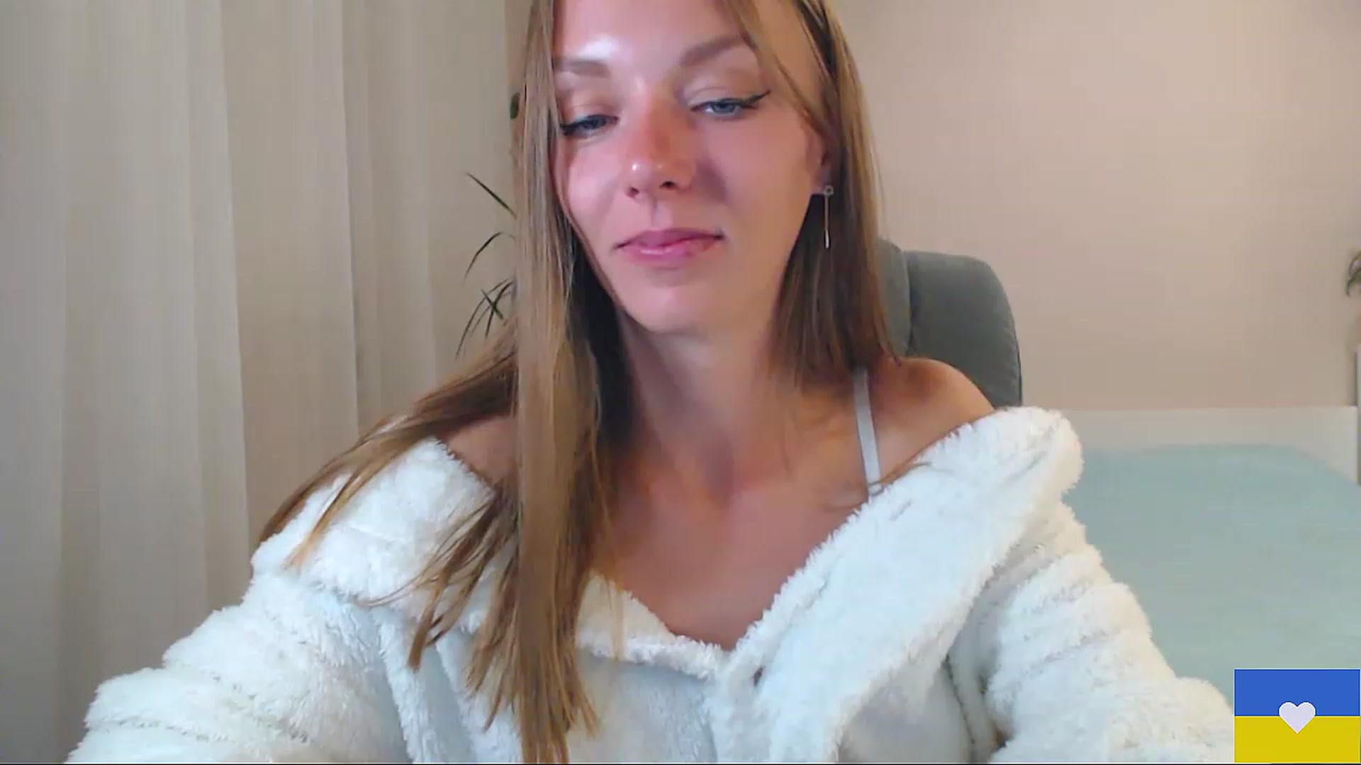 Gallery image thumbnail from Divine_Phenix's myfreecams stream on, 06/11/2023, 20:59 image 20 of 20