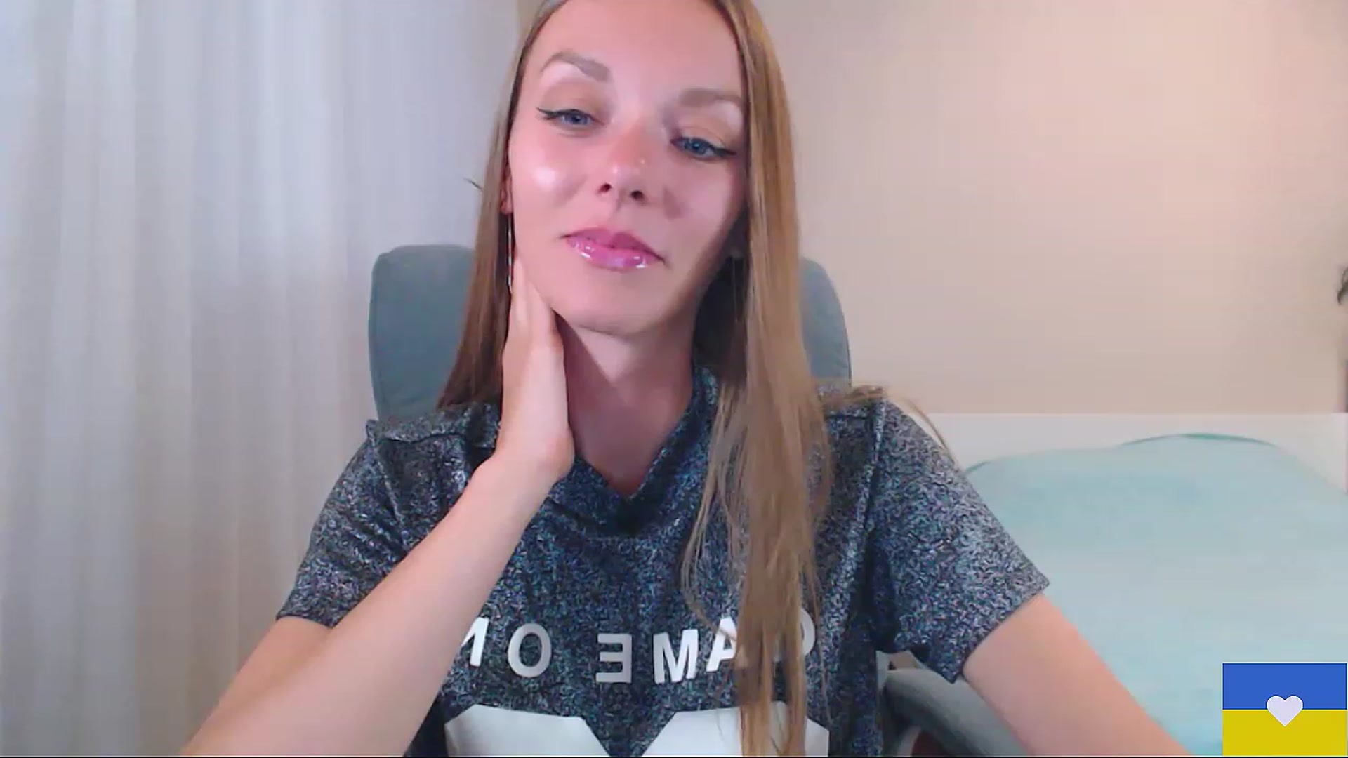 Gallery image thumbnail from Divine_Phenix's myfreecams stream on, 06/12/2023, 17:54 image 5 of 20