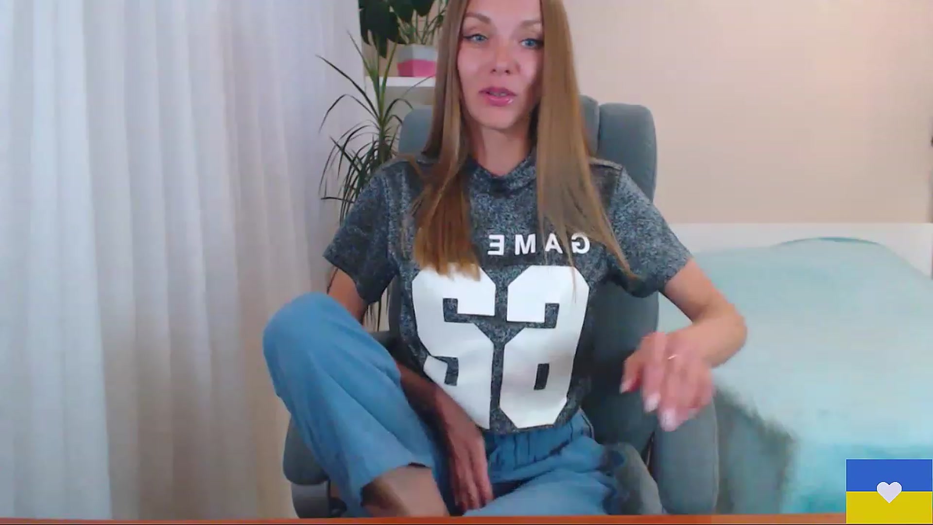 Gallery image thumbnail from Divine_Phenix's myfreecams stream on, 06/12/2023, 17:54 image 17 of 20