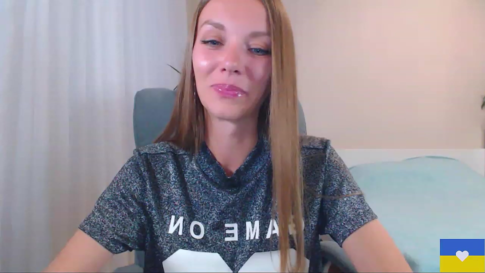 Gallery image thumbnail from Divine_Phenix's myfreecams stream on, 06/12/2023, 17:54 image 7 of 20
