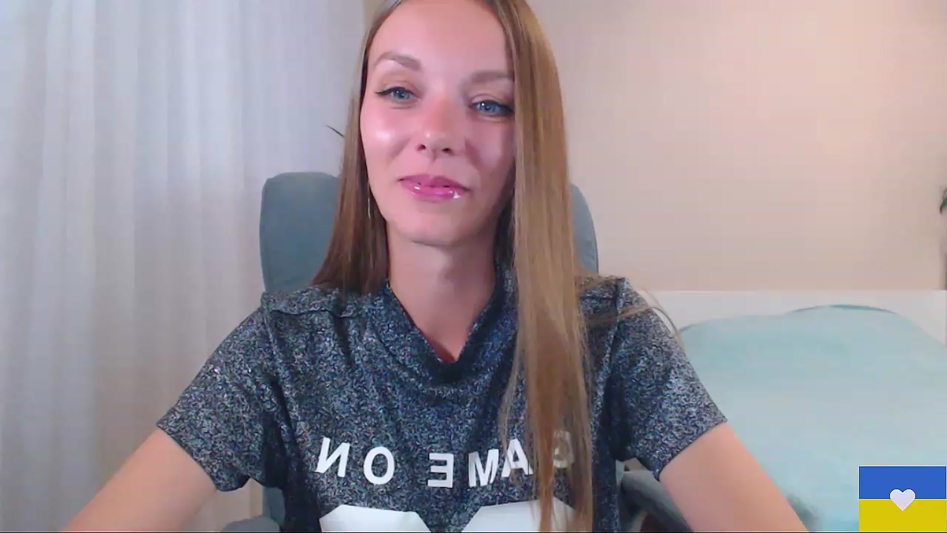 Gallery image thumbnail from Divine_Phenix's myfreecams stream on, 06/12/2023, 17:54 image 6 of 20