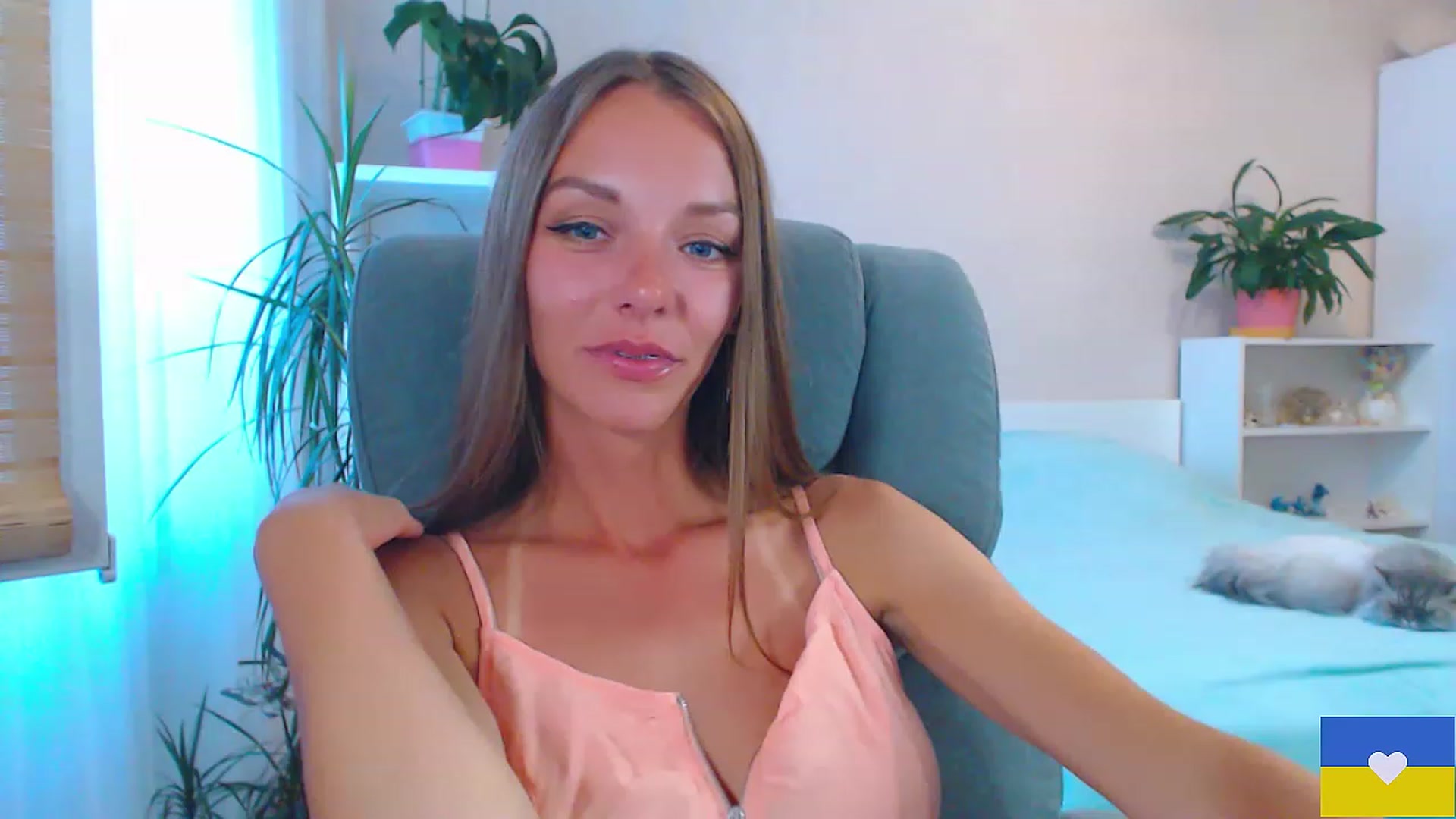 Gallery image thumbnail from Divine_Phenix's myfreecams stream on, 06/21/2023, 18:21 image 5 of 20