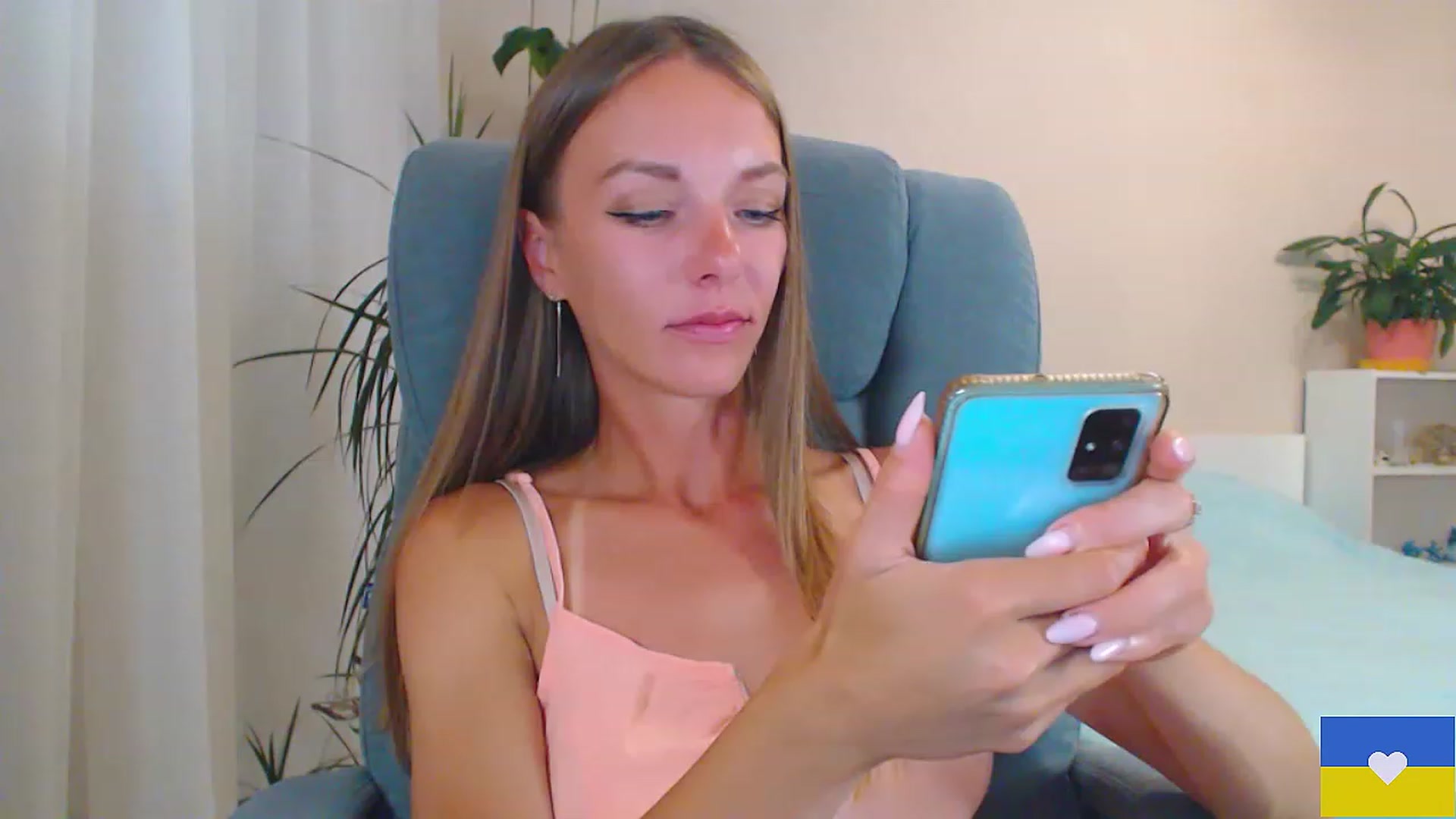 Gallery image thumbnail from Divine_Phenix's myfreecams stream on, 06/21/2023, 19:31 image 16 of 20