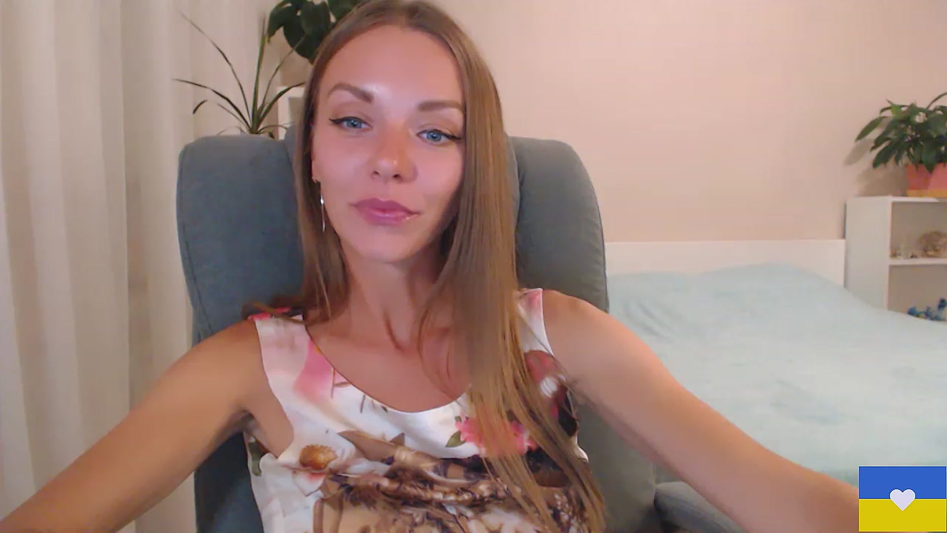 Gallery image thumbnail from Divine_Phenix's myfreecams stream on, 07/03/2023, 20:11 image 17 of 20