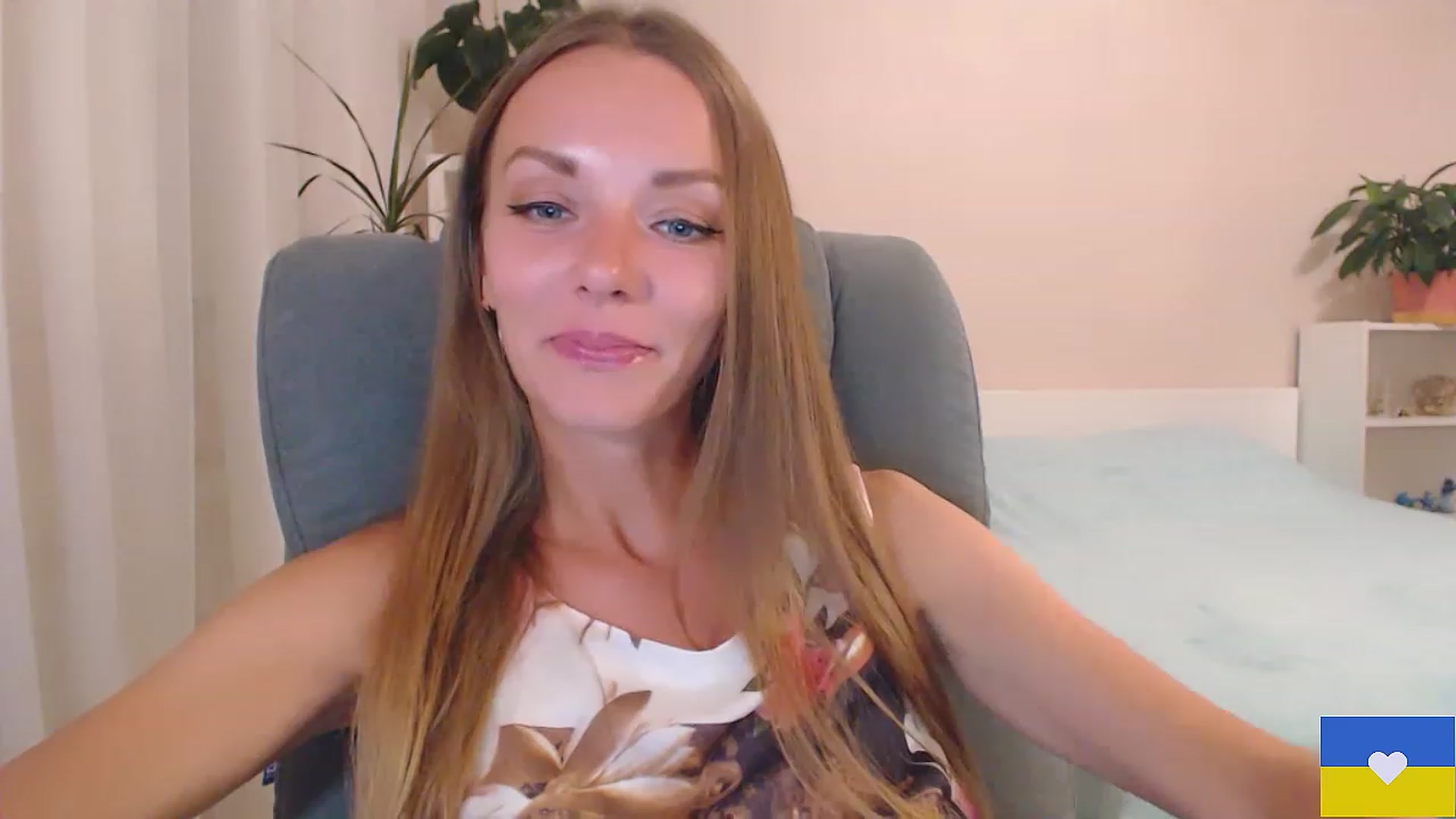 Gallery image thumbnail from Divine_Phenix's myfreecams stream on, 07/03/2023, 20:11 image 3 of 20