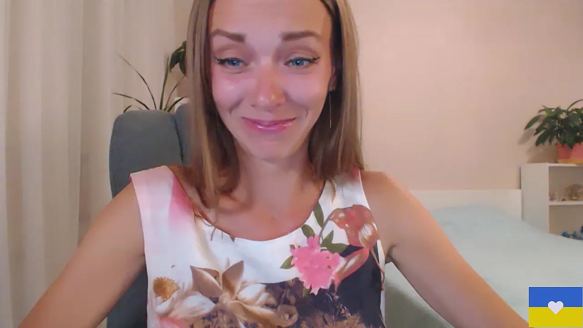 Gallery image thumbnail from Divine_Phenix's myfreecams stream on, 07/03/2023, 20:11 image 20 of 20