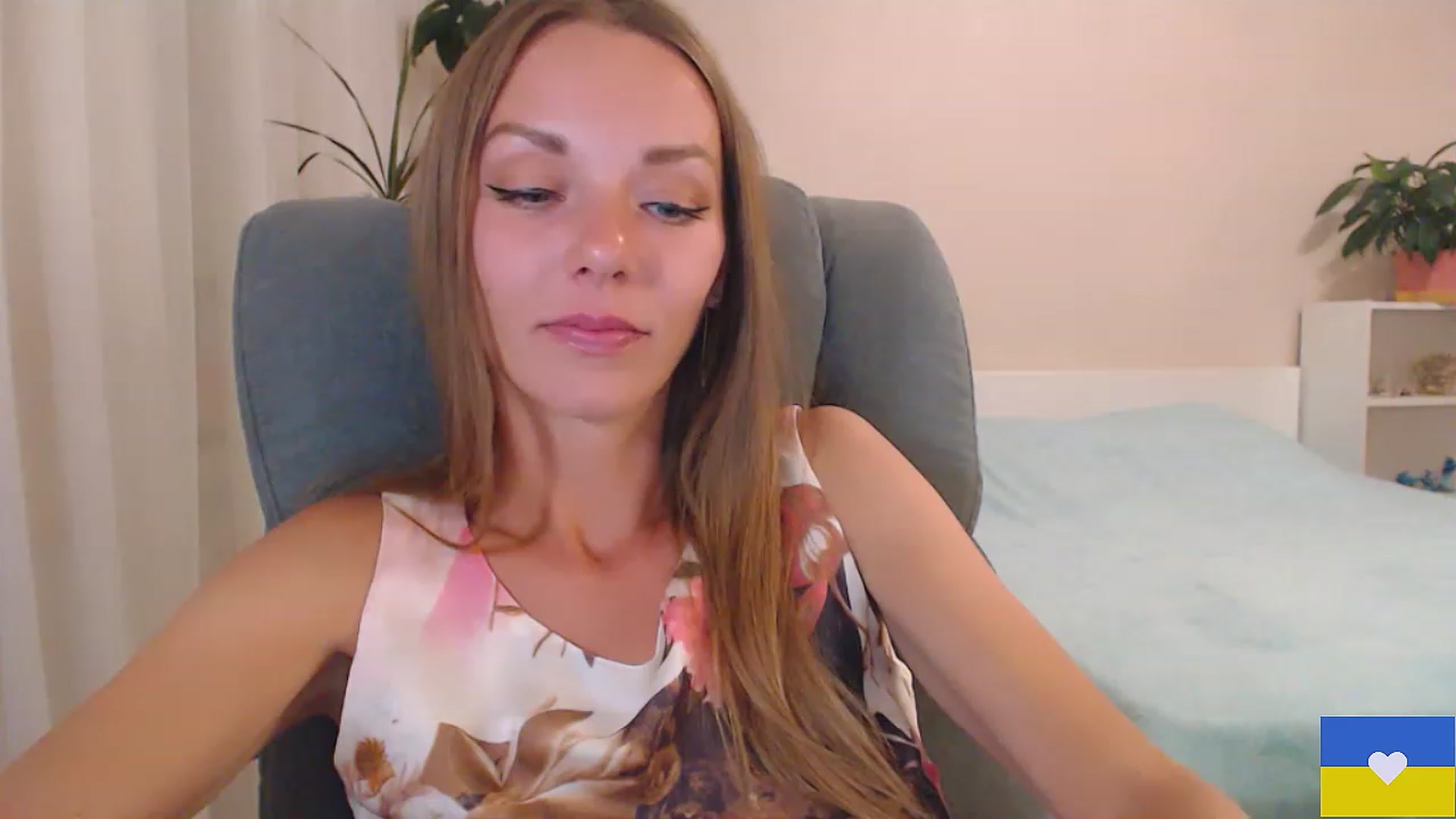 Gallery image thumbnail from Divine_Phenix's myfreecams stream on, 07/03/2023, 20:11 image 10 of 20