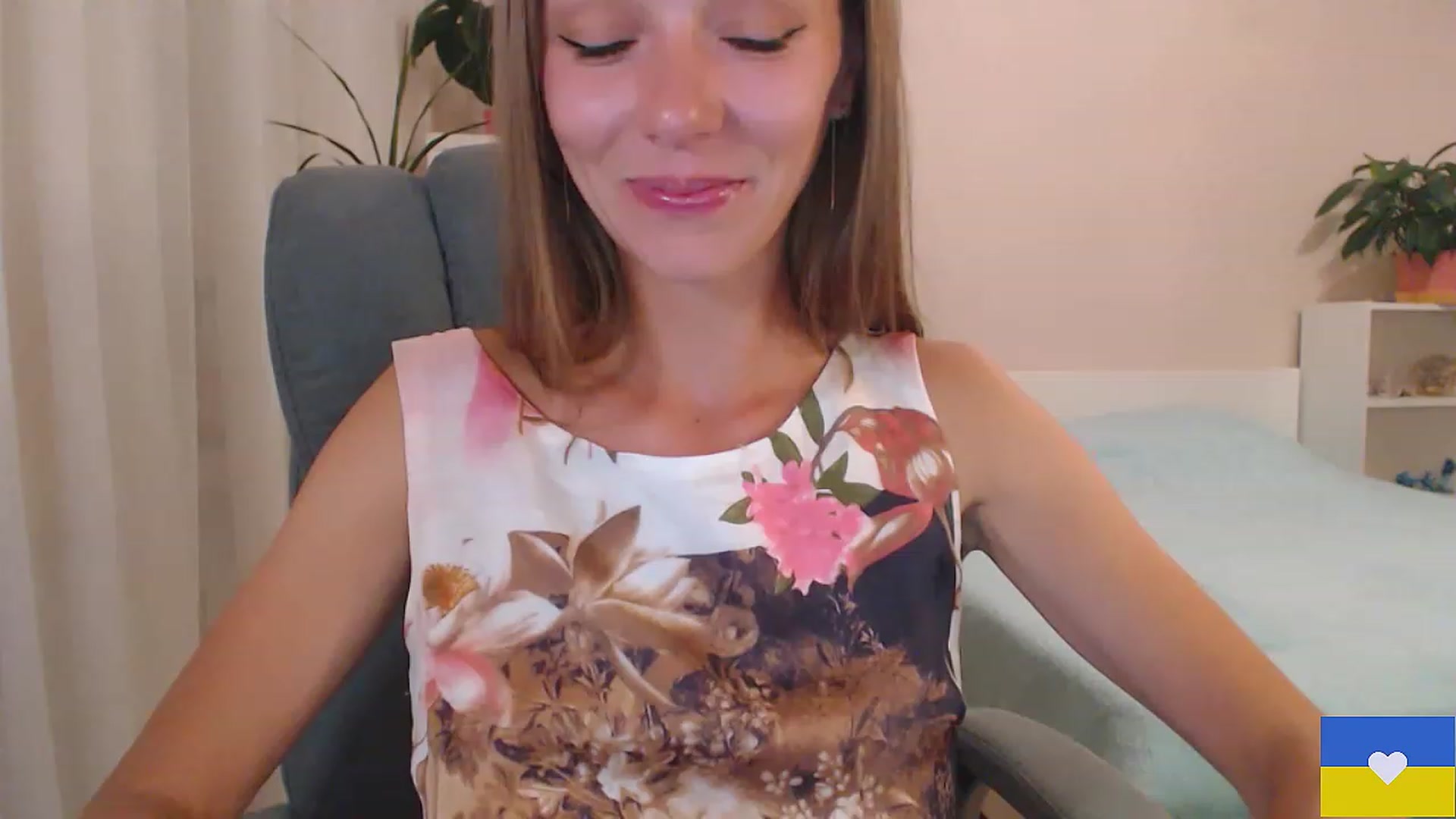 Gallery image thumbnail from Divine_Phenix's myfreecams stream on, 07/03/2023, 20:11 image 19 of 20