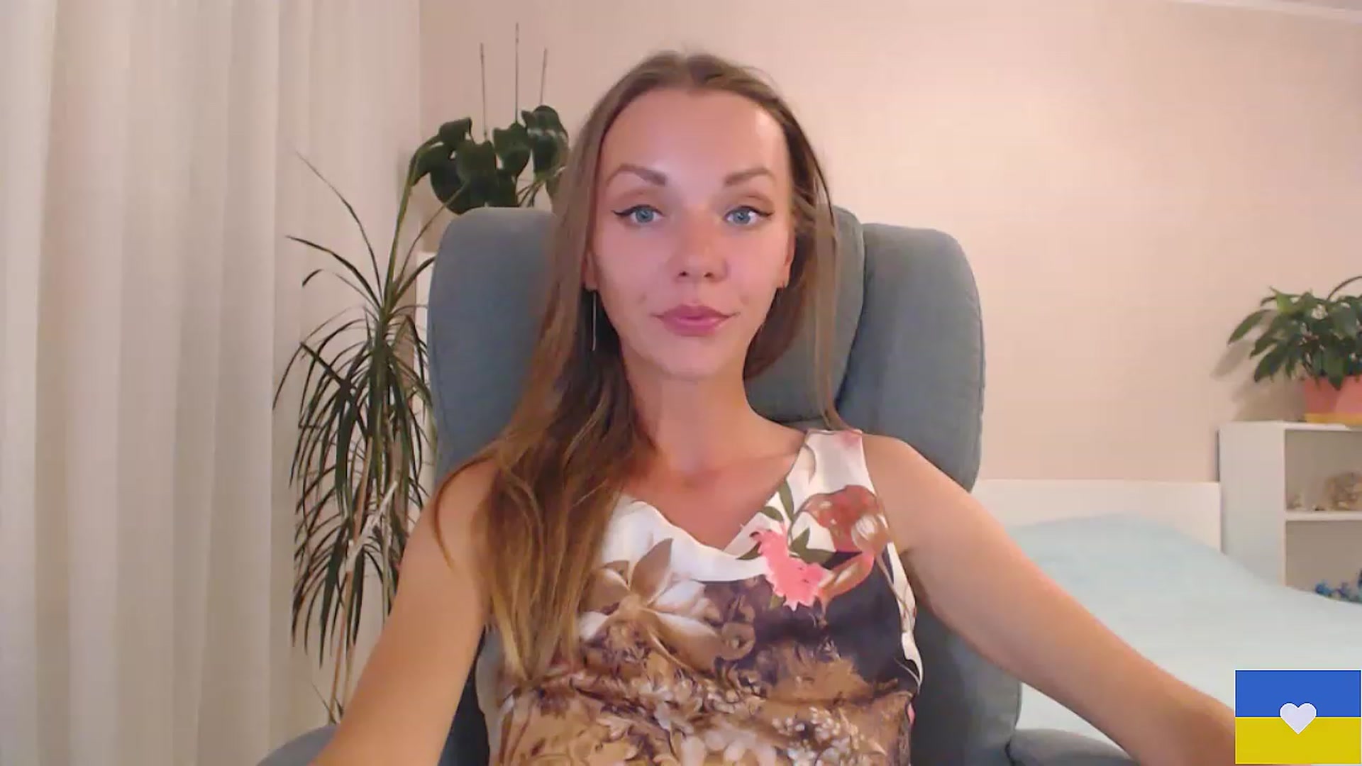 Gallery image thumbnail from Divine_Phenix's myfreecams stream on, 07/03/2023, 21:23 image 9 of 20