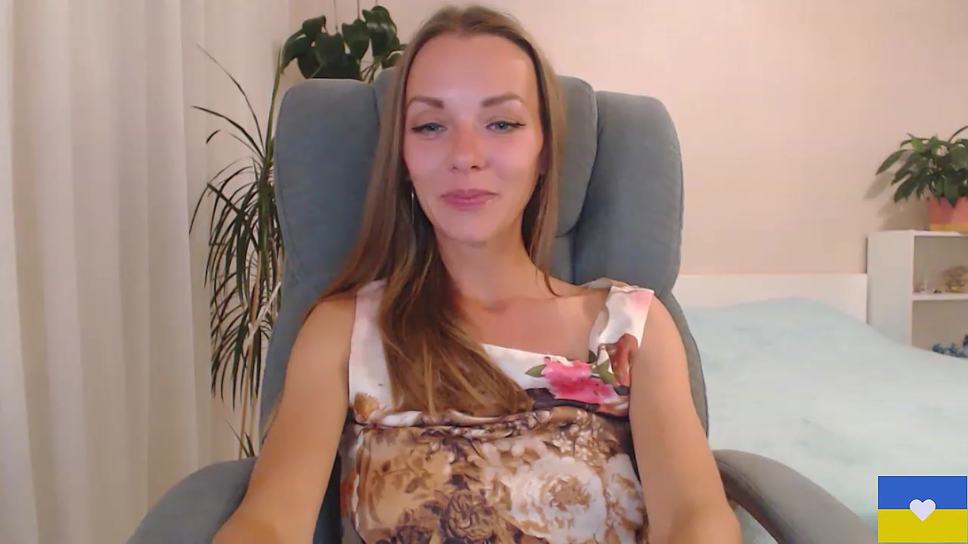 Gallery image thumbnail from Divine_Phenix's myfreecams stream on, 07/03/2023, 21:23 image 12 of 20