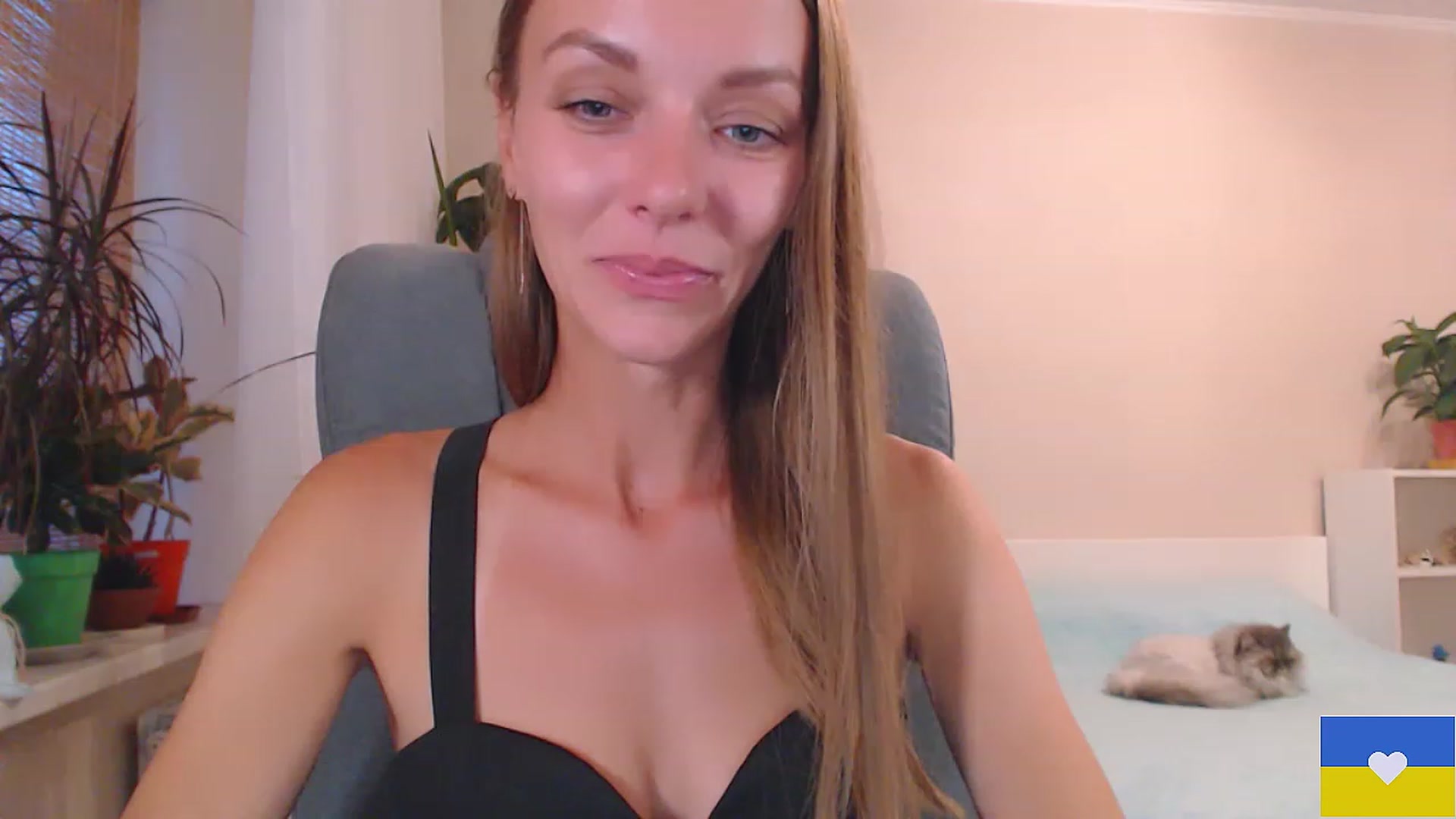 Gallery image thumbnail from Divine_Phenix's myfreecams stream on, 07/11/2023, 18:26 image 3 of 20