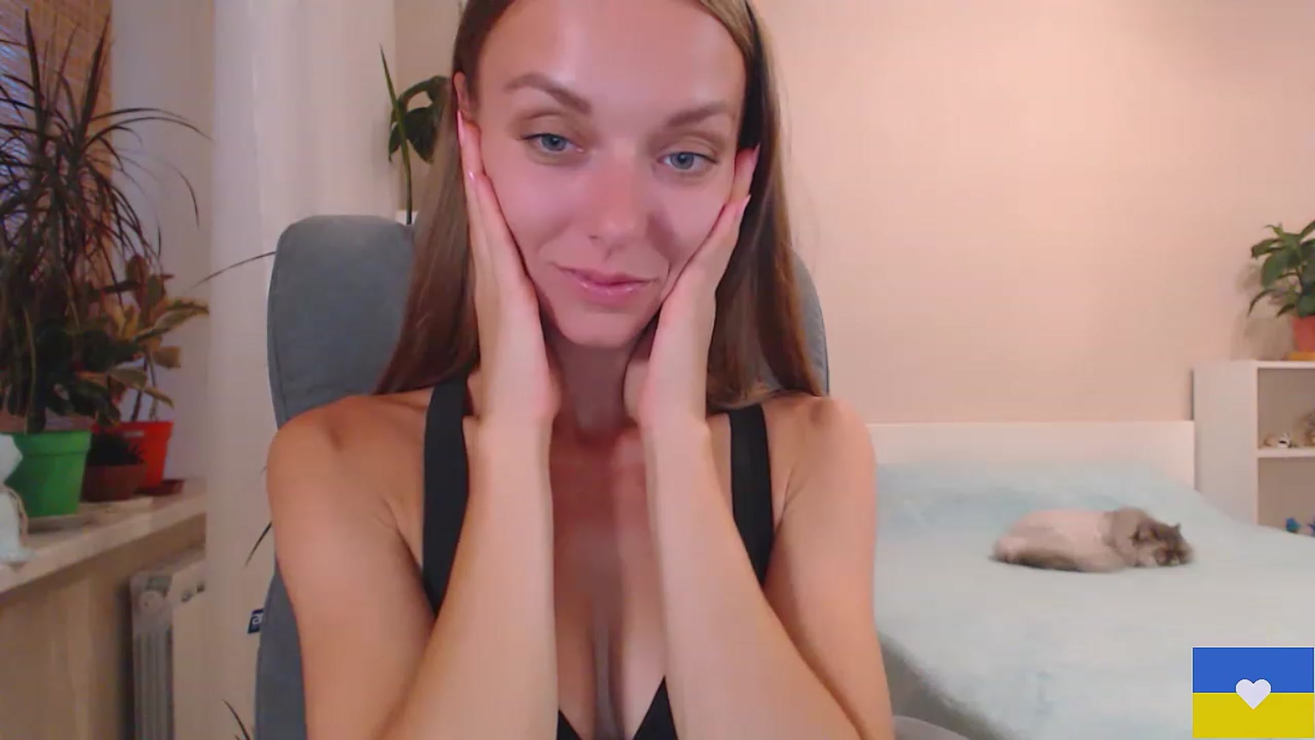 Gallery image thumbnail from Divine_Phenix's myfreecams stream on, 07/11/2023, 18:26 image 13 of 20