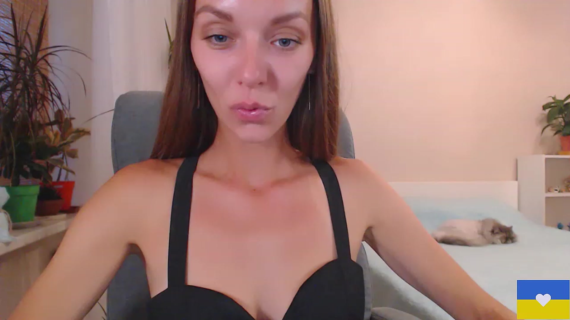 Gallery image thumbnail from Divine_Phenix's myfreecams stream on, 07/11/2023, 18:26 image 12 of 20