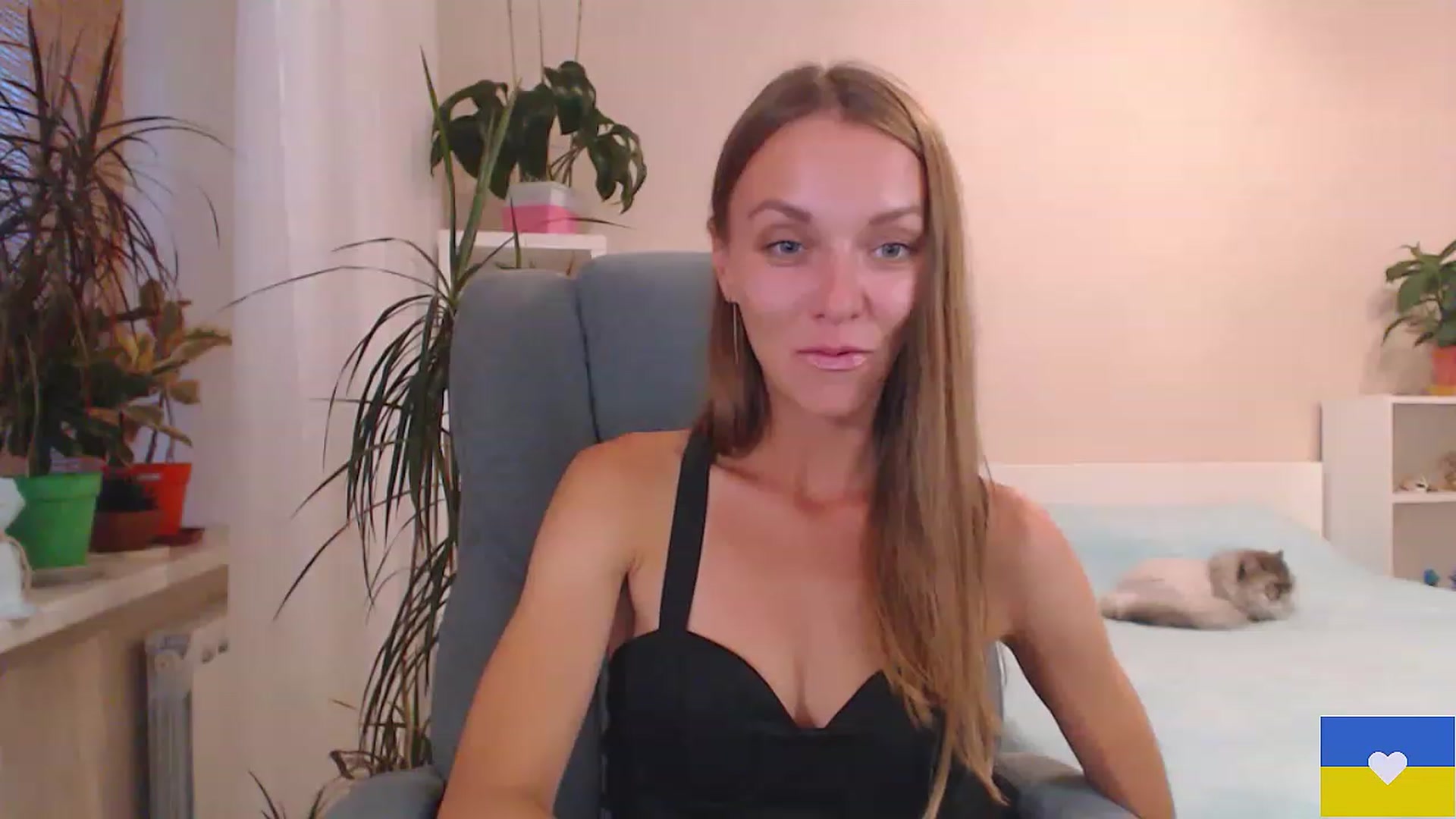 Gallery image thumbnail from Divine_Phenix's myfreecams stream on, 07/11/2023, 18:26 image 10 of 20