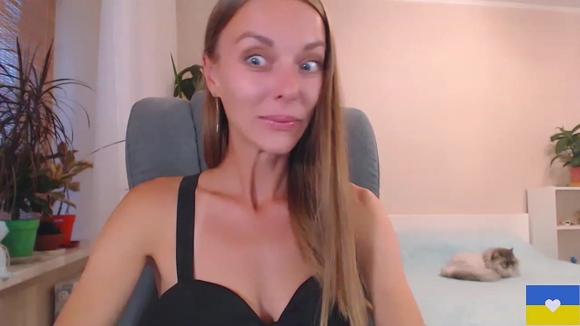 Gallery image thumbnail from Divine_Phenix's myfreecams stream on, 07/11/2023, 18:26 image 2 of 20