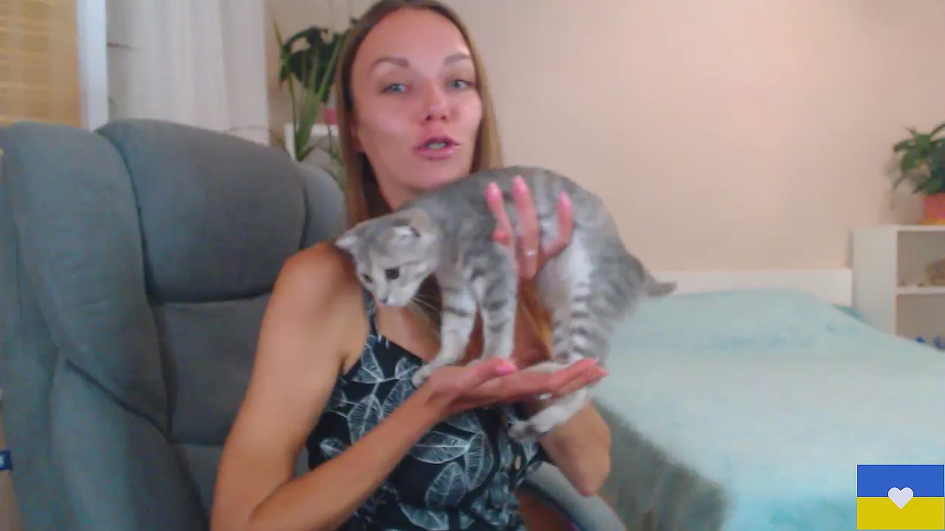 Gallery image thumbnail from Divine_Phenix's myfreecams stream on, 07/12/2023, 19:25 image 19 of 20
