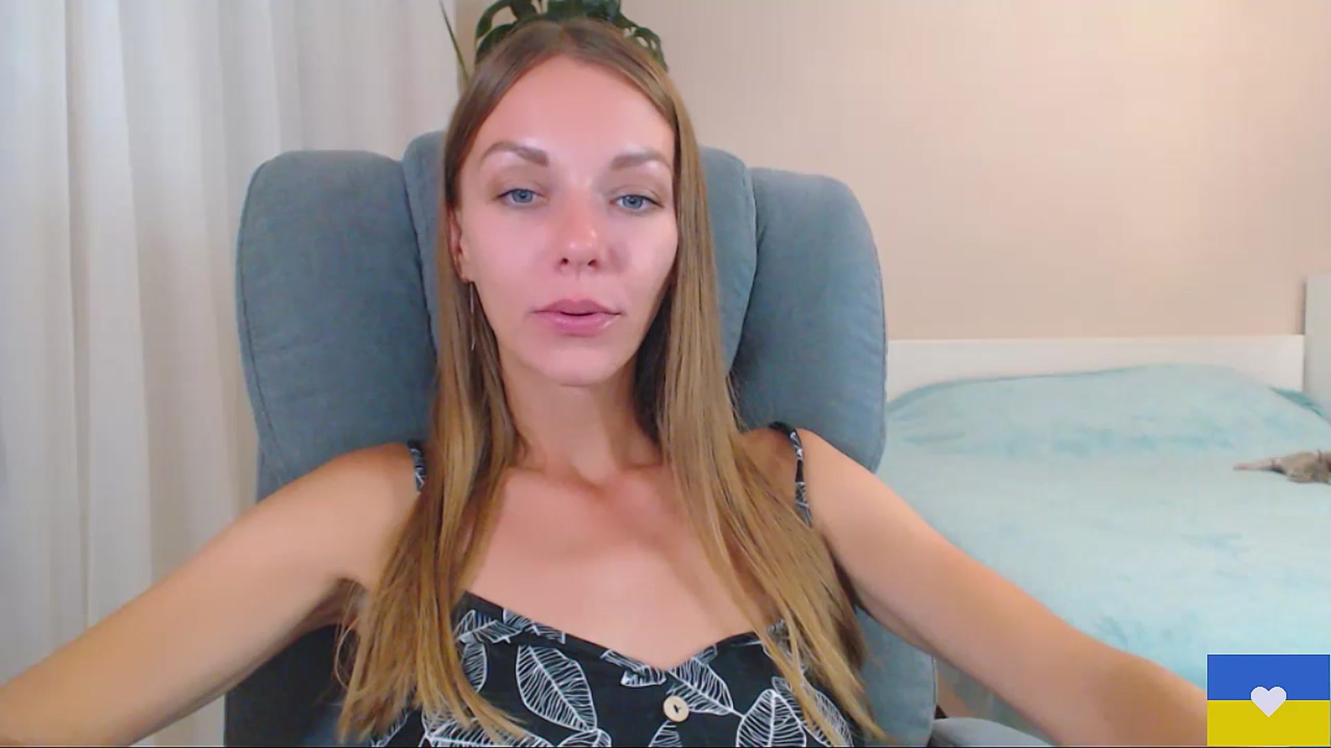 Gallery image thumbnail from Divine_Phenix's myfreecams stream on, 07/12/2023, 21:08 image 14 of 20
