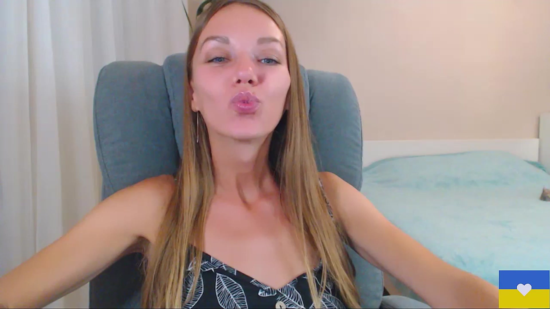 Gallery image thumbnail from Divine_Phenix's myfreecams stream on, 07/12/2023, 21:08 image 19 of 20