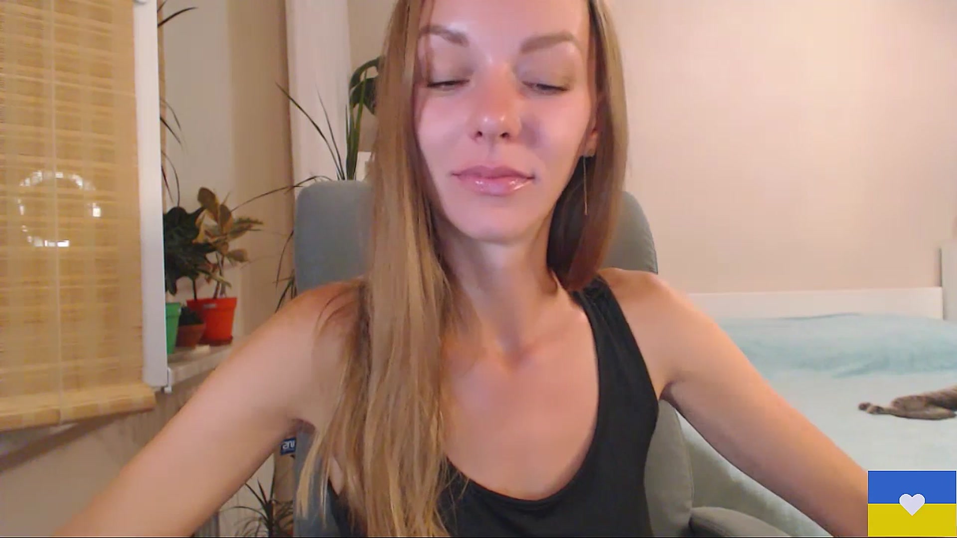 Gallery image thumbnail from Divine_Phenix's myfreecams stream on, 07/17/2023, 20:24 image 17 of 20