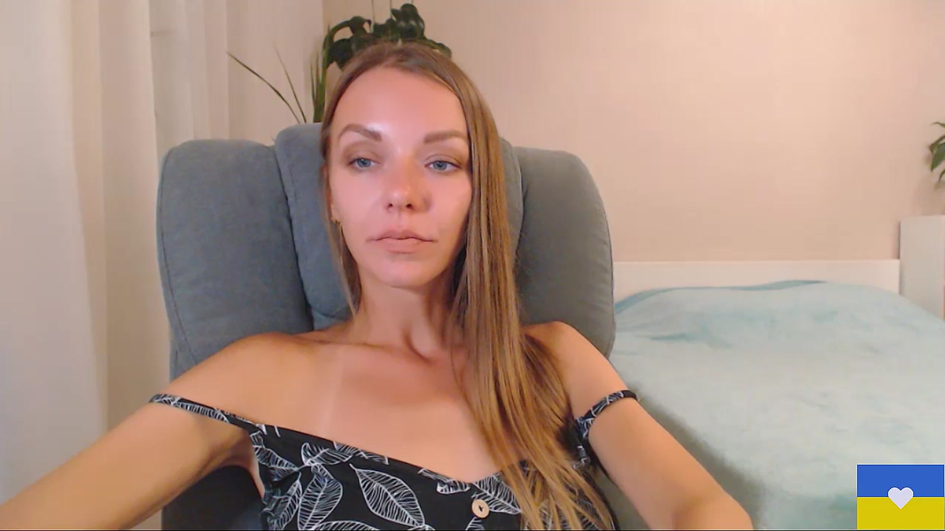 Gallery image thumbnail from Divine_Phenix's myfreecams stream on, 07/18/2023, 21:24 image 10 of 20