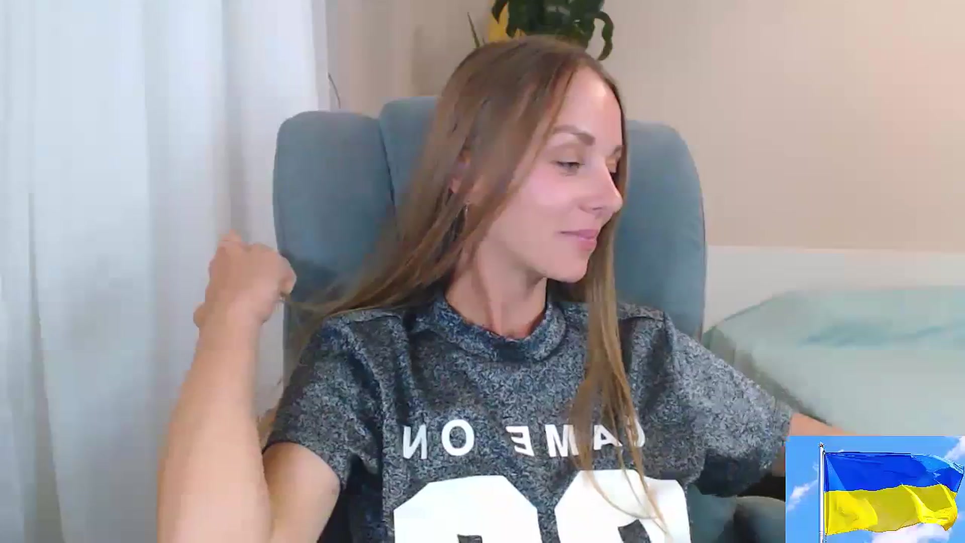 Gallery image thumbnail from Divine_Phenix's myfreecams stream on, 08/08/2023, 18:20 image 10 of 20
