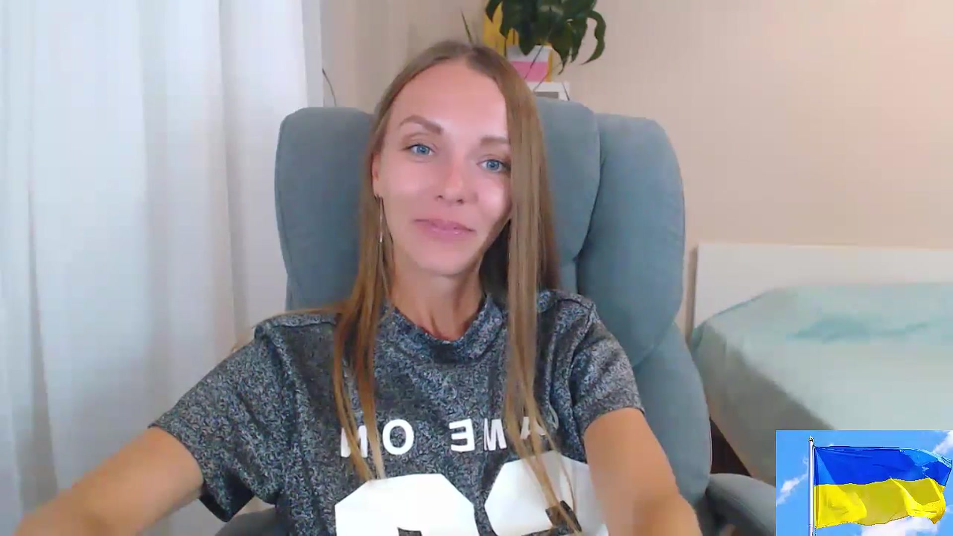 Gallery image thumbnail from Divine_Phenix's myfreecams stream on, 08/08/2023, 18:20 image 11 of 20